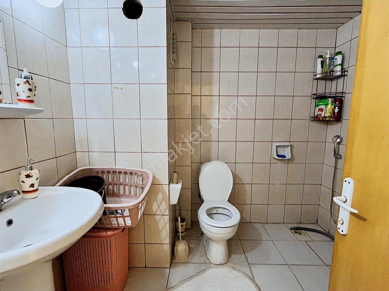 İldem Çarşı Yanında 1.kat Güney Cephe İldem A Dairesi - Görsel 22