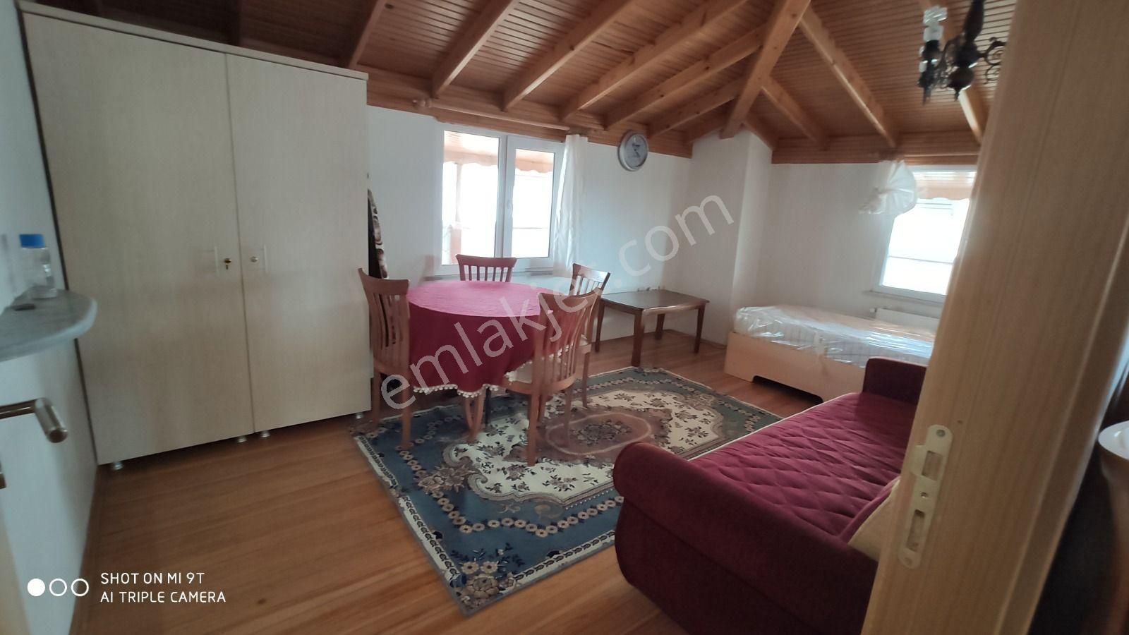 Pendik Esenyalı Mahallesinde Eşyalı Kiralık 1+1 130m2 Teras Daire - Görsel 5