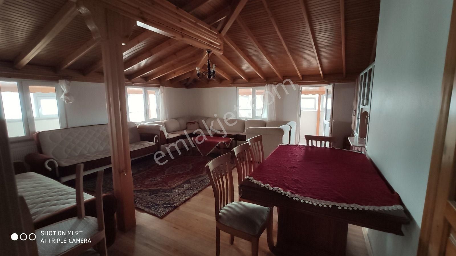 Pendik Esenyalı Mahallesinde Eşyalı Kiralık 1+1 130m2 Teras Daire - Görsel 9