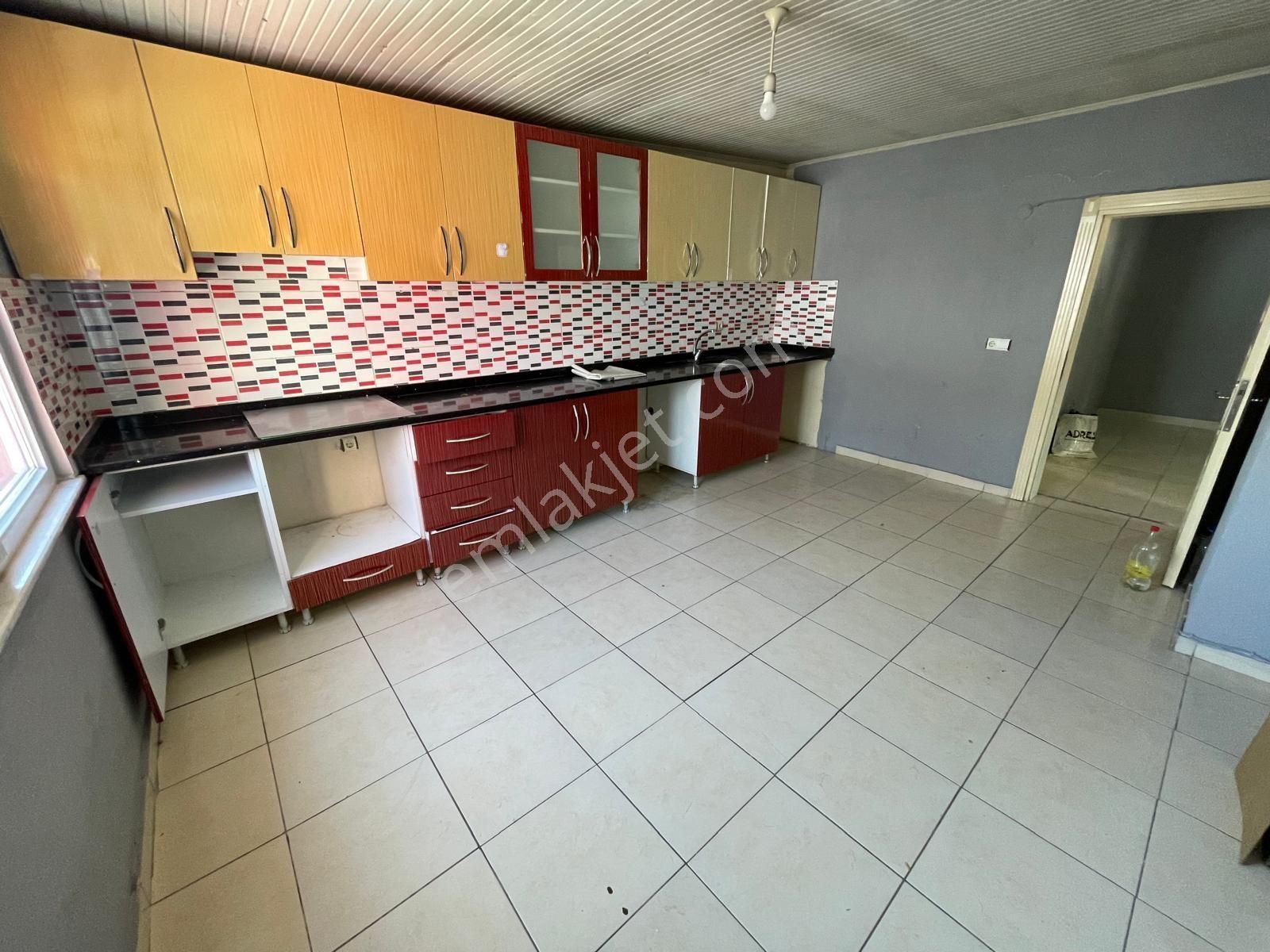 Antalya Otogar Karşısı Kiralık 1+1 95m2 Çatı Katı Daire - Görsel 14