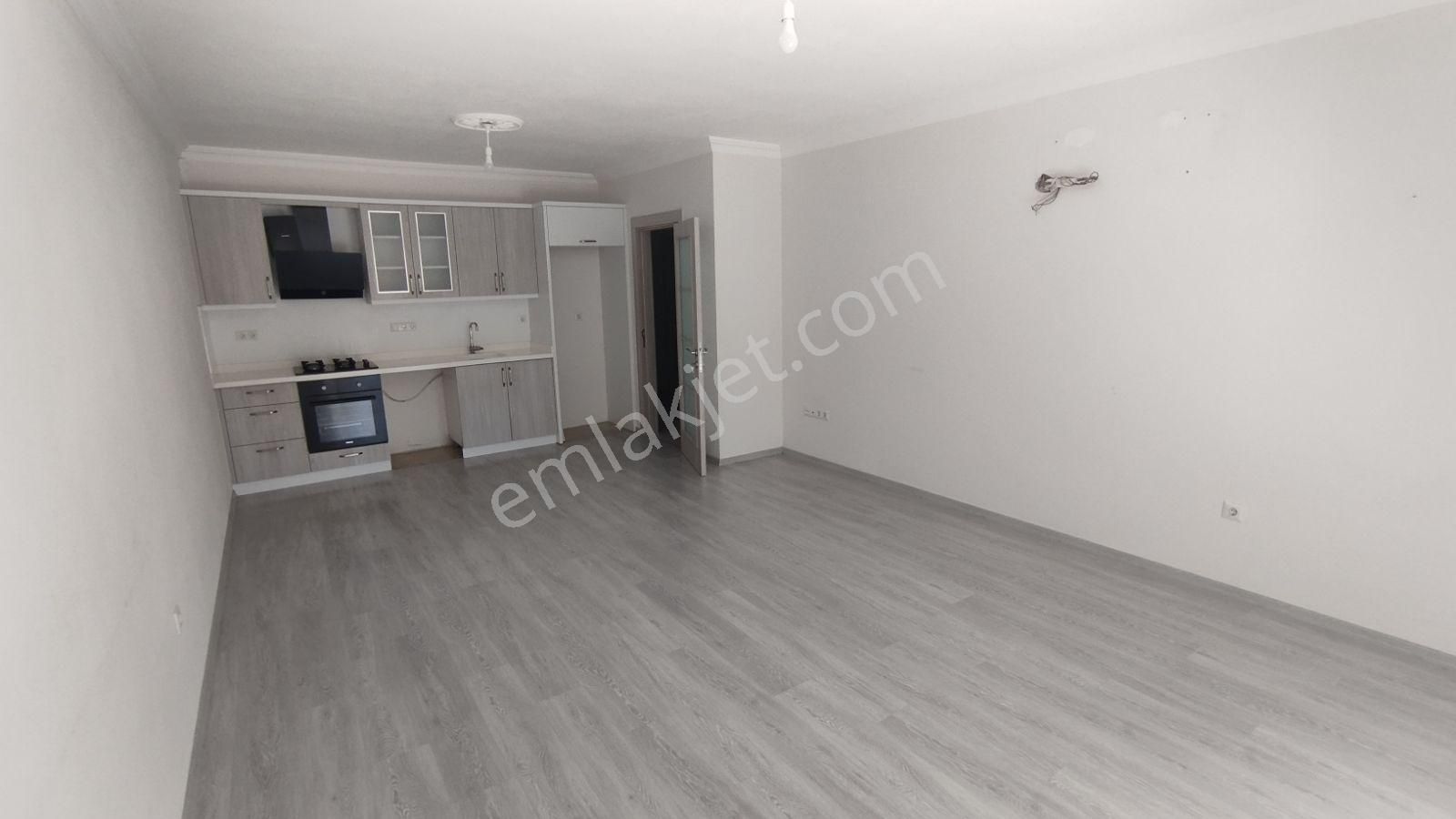 İlkon'dan Taşyaka Ana Cadde Üstü Yeni Binada Kiralık 3+1 Daire - Görsel 30