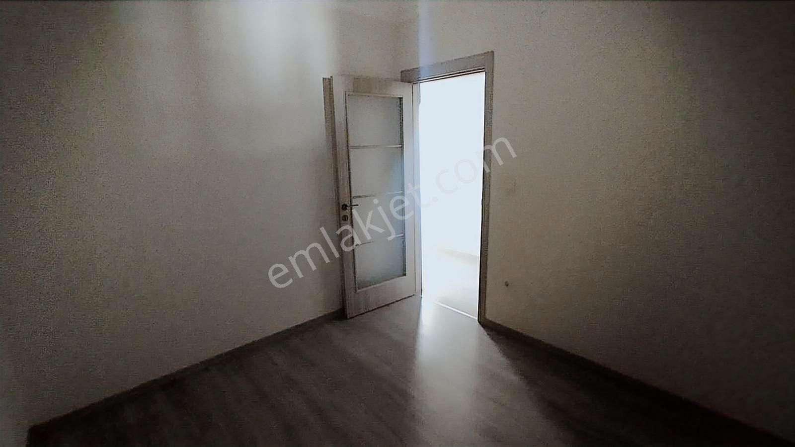 İlkon'dan Taşyaka Ana Cadde Üstü Yeni Binada Kiralık 3+1 Daire - Görsel 22