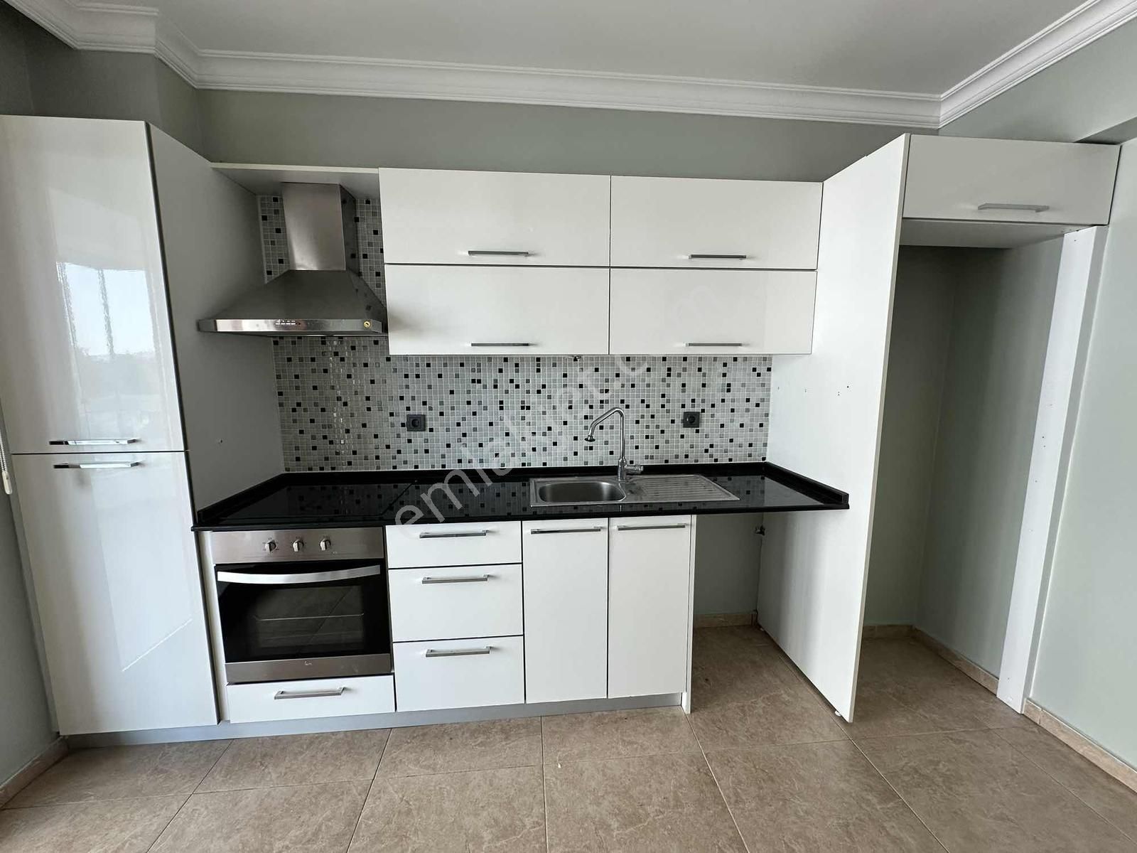 Bulut Emlak'tan Site İçinde 7/24 Özel Güvenlik Ve Havuzlu 3+1 - Görsel 8