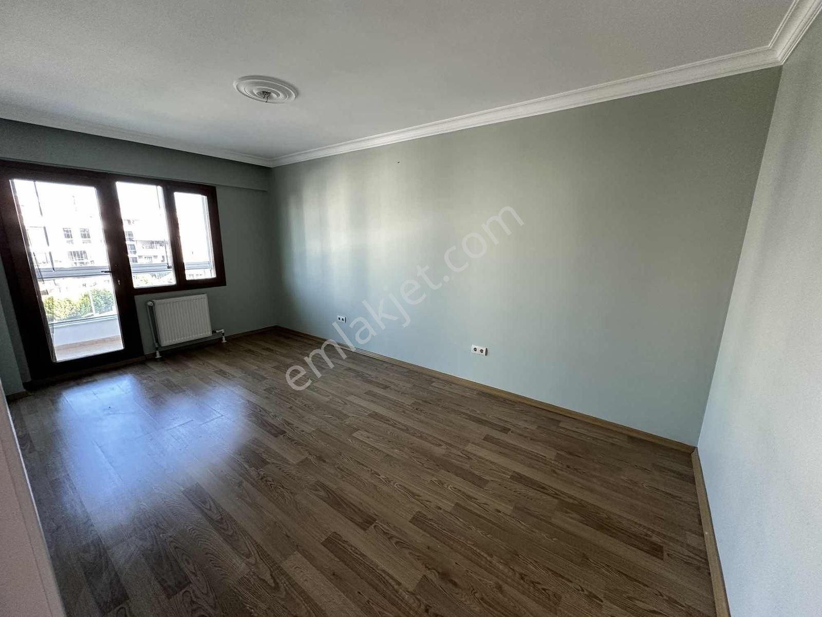 Bulut Emlak'tan Site İçinde 7/24 Özel Güvenlik Ve Havuzlu 3+1 - Görsel 4