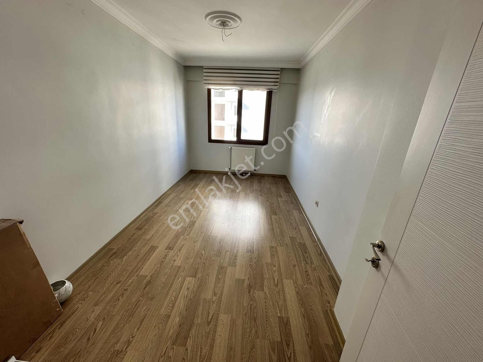 Bulut Emlak'tan Site İçinde 7/24 Özel Güvenlik Ve Havuzlu 3+1 - Görsel 31