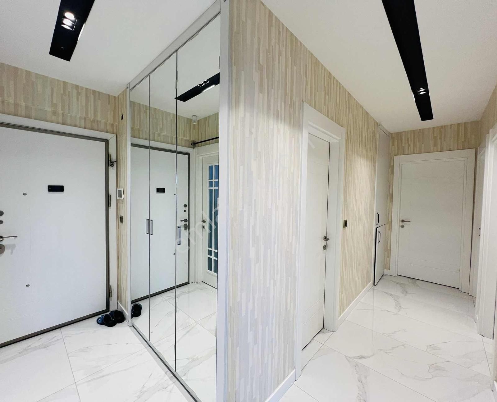 İldem Yeşilyurt'ta Ara Kat Meskenli 3+1 Fırsat Dairesi