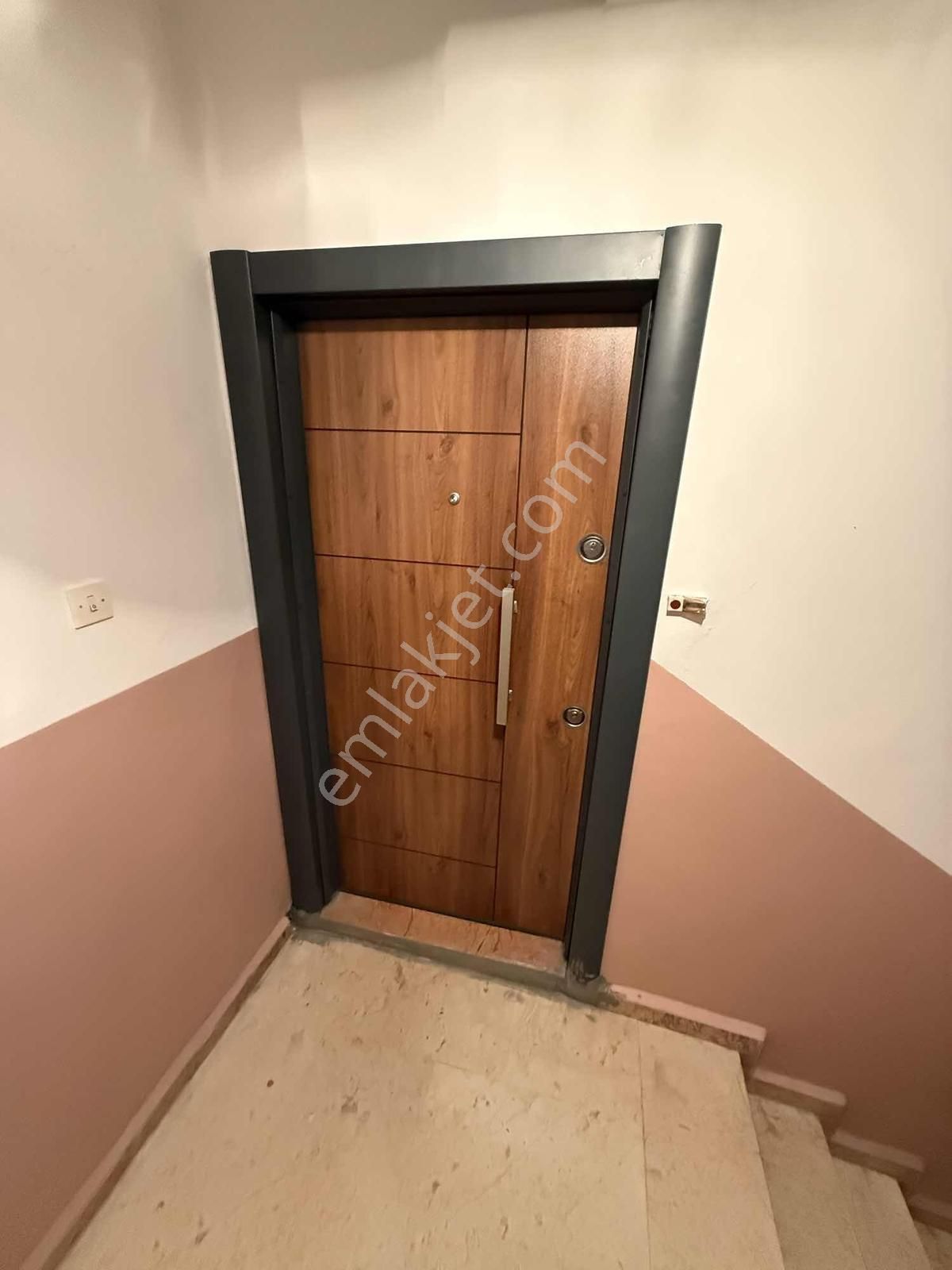 Ümraniye Santralde Metroya 3 Dk Mesafede Kiralık Ferah 3+1 - Görsel 17