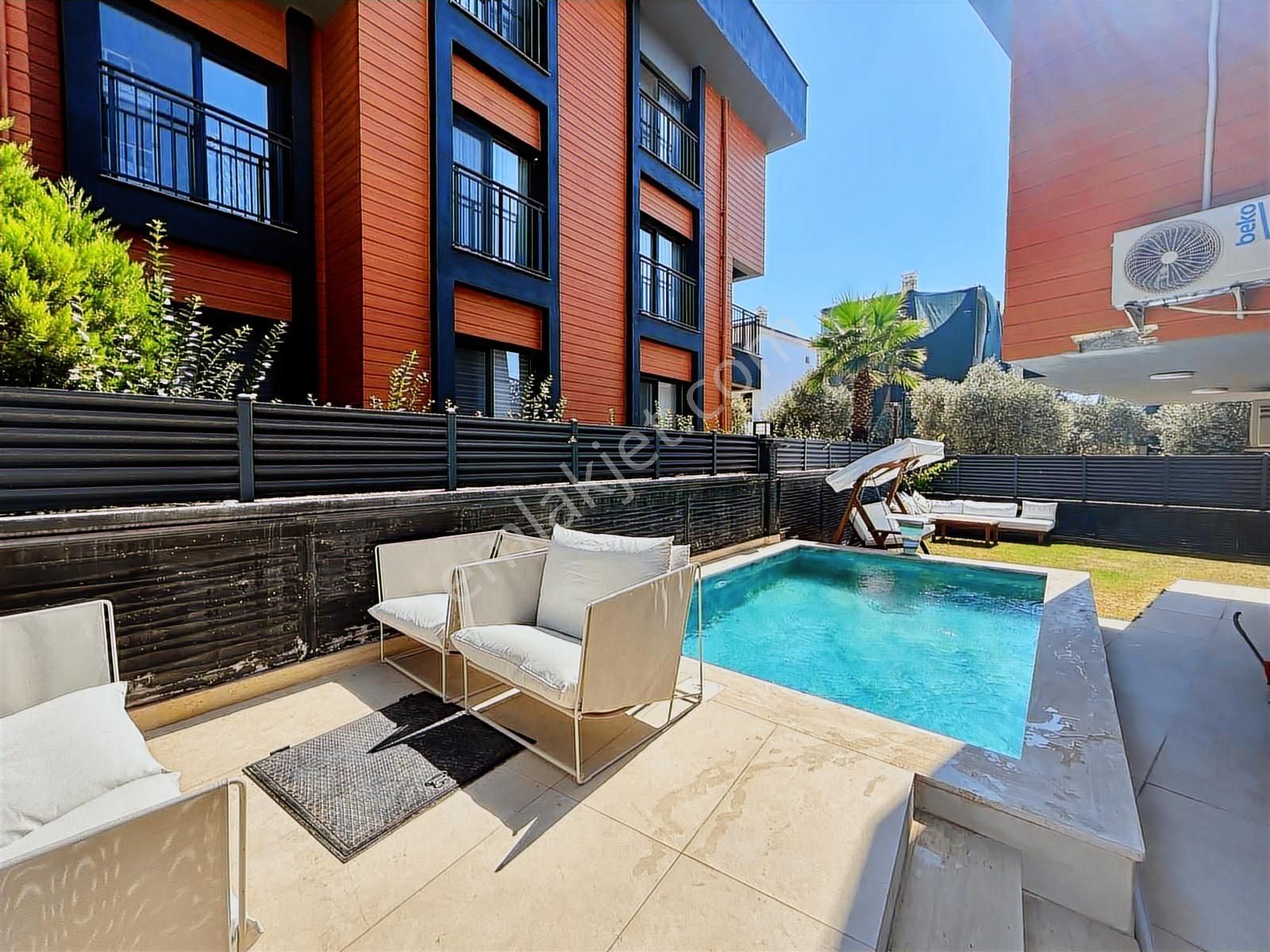 Kuşadası Davutlarda Özel Havuzlu Full Eşyalı Müstakil 4+1 Villa - Görsel 10