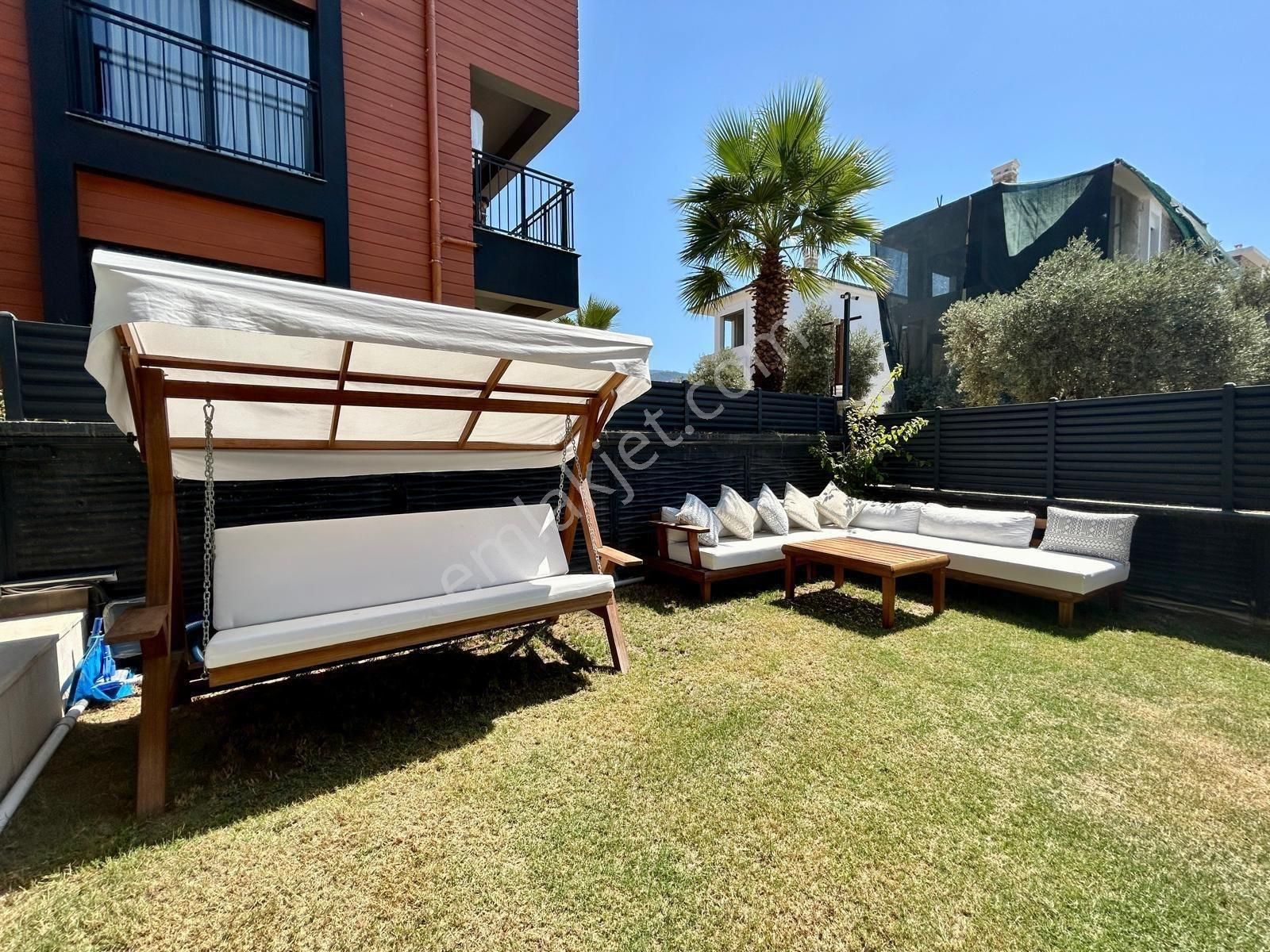 Kuşadası Davutlarda Özel Havuzlu Full Eşyalı Müstakil 4+1 Villa - Görsel 21