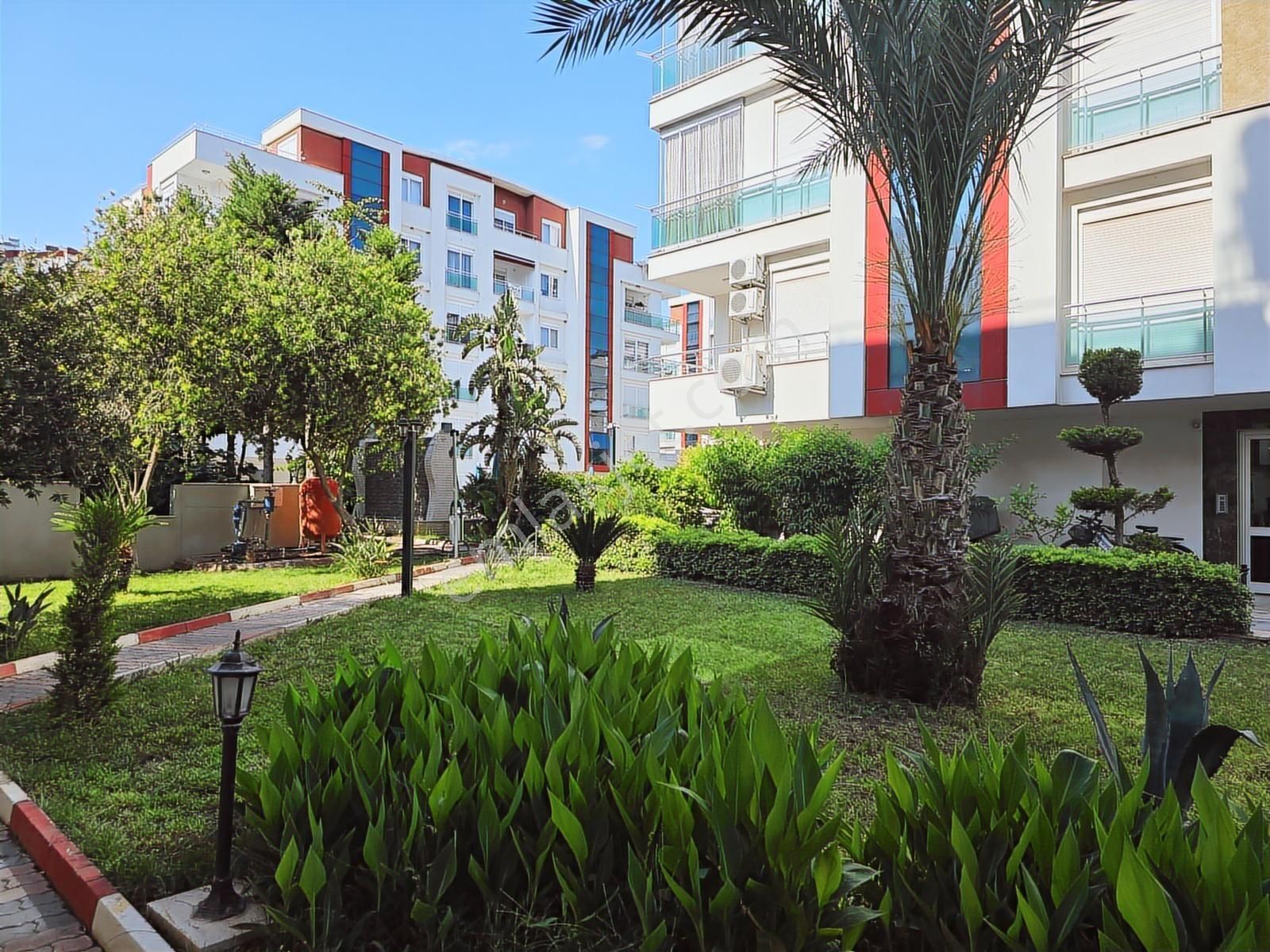 Caddeye Ulaşıma Yakın,havuzlu Lüks Sitede , Beyaz Eşyalı 1+1 - Görsel 20