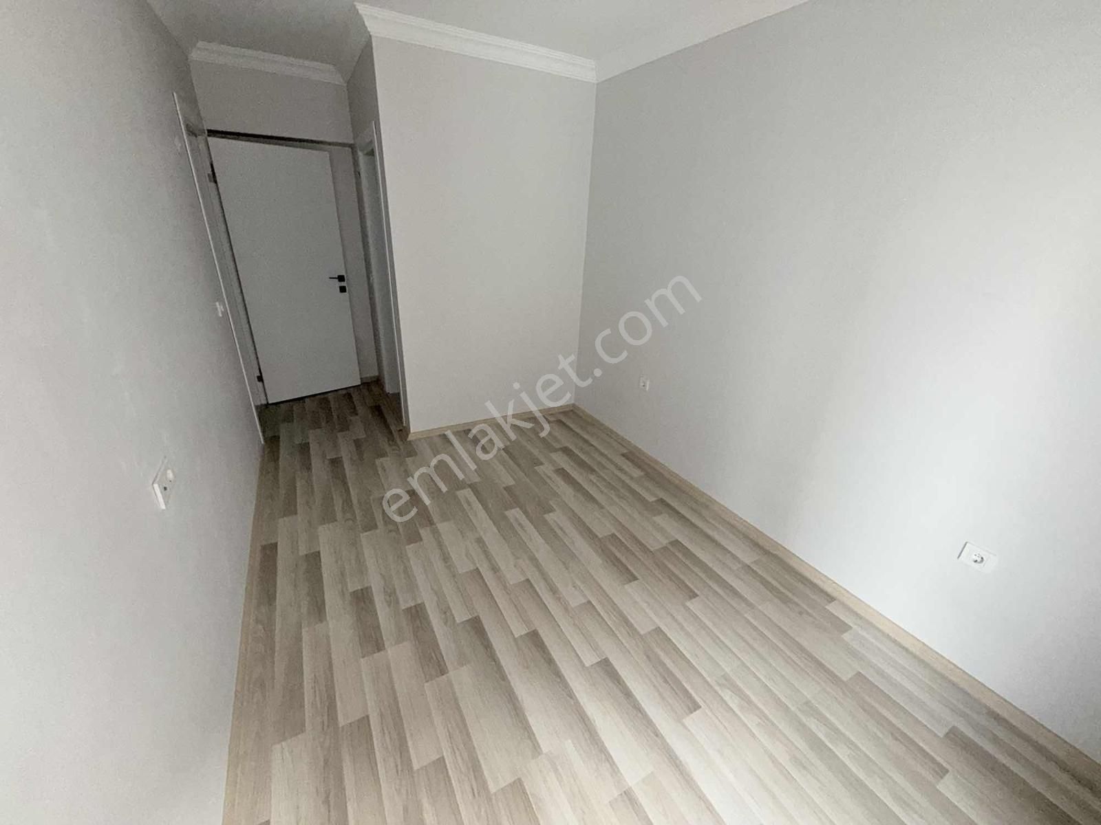 Fatih Mahallesi Başaran Life Sitesinde Yerden Isıtmalı 3+1 Daire - Görsel 4