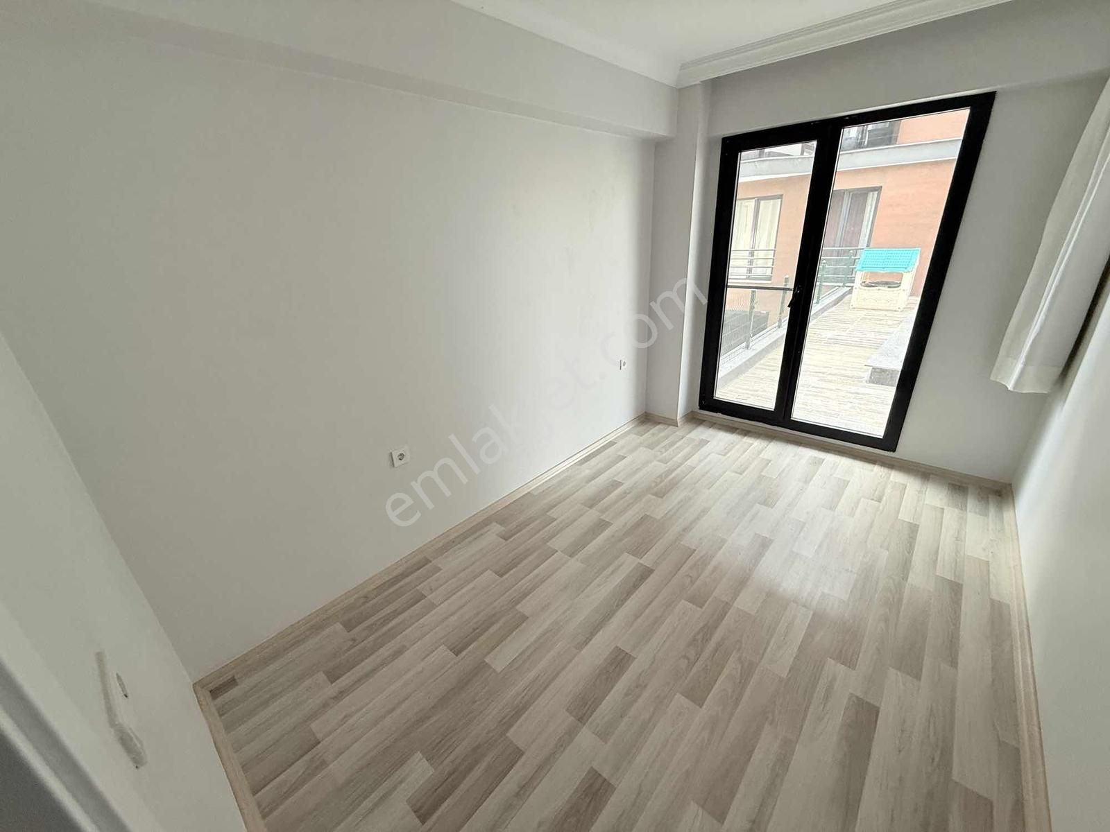 Fatih Mahallesi Başaran Life Sitesinde Yerden Isıtmalı 3+1 Daire - Görsel 7