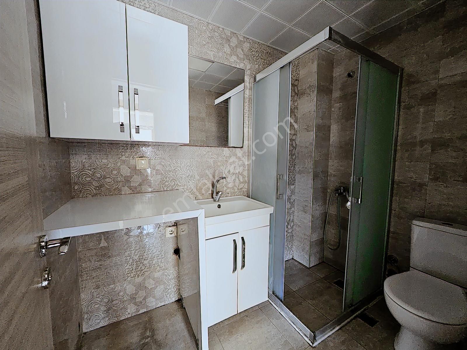 Foça Hacıveli Mahallesinde Kiralık 2+1 Daire - Görsel 32