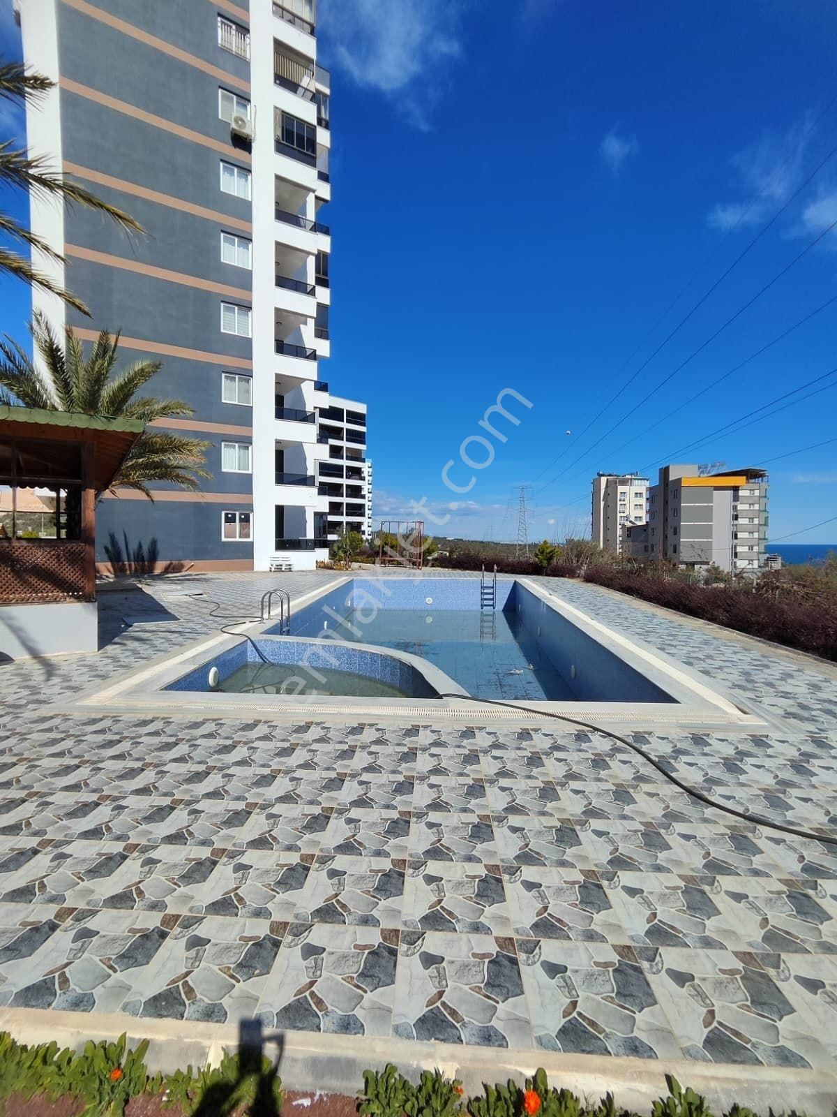 Thor'dan Satılık Ayaşta Deniz Manzaralı Havuzlu 2+1 Fırsat Daire - Görsel 32