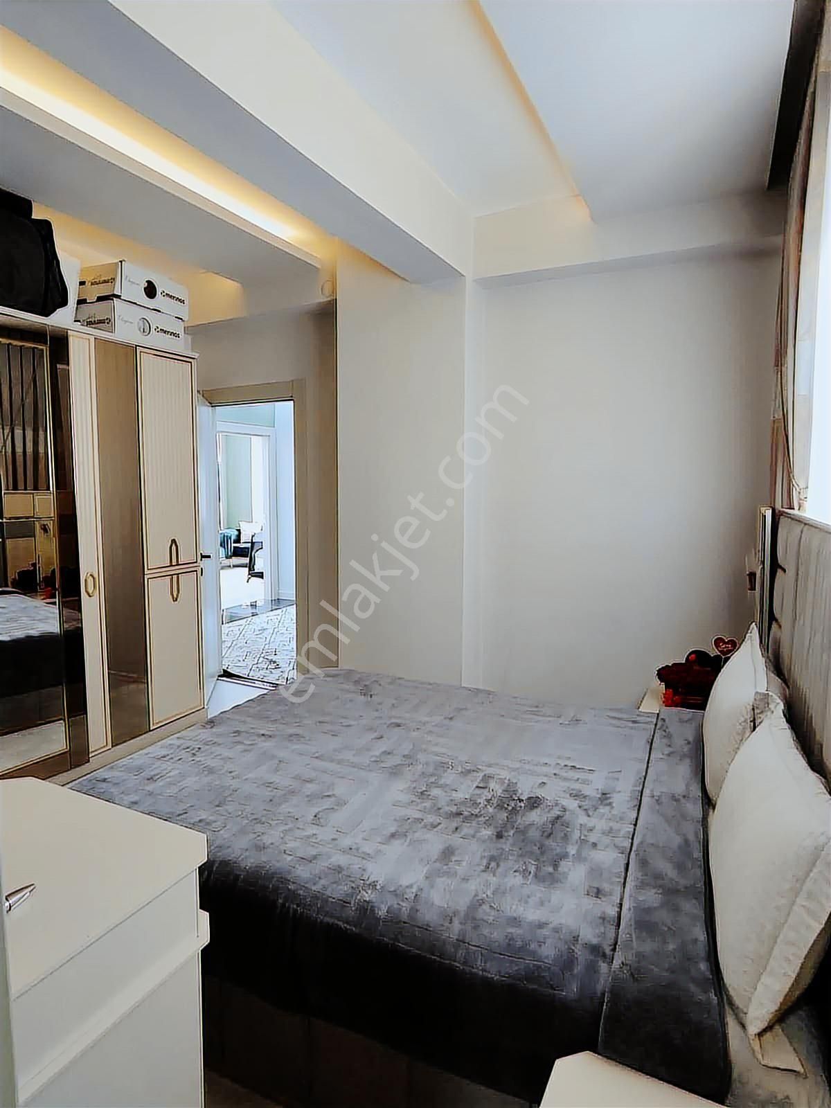 Thor'dan Satılık Ayaşta Deniz Manzaralı Havuzlu 2+1 Fırsat Daire - Görsel 8