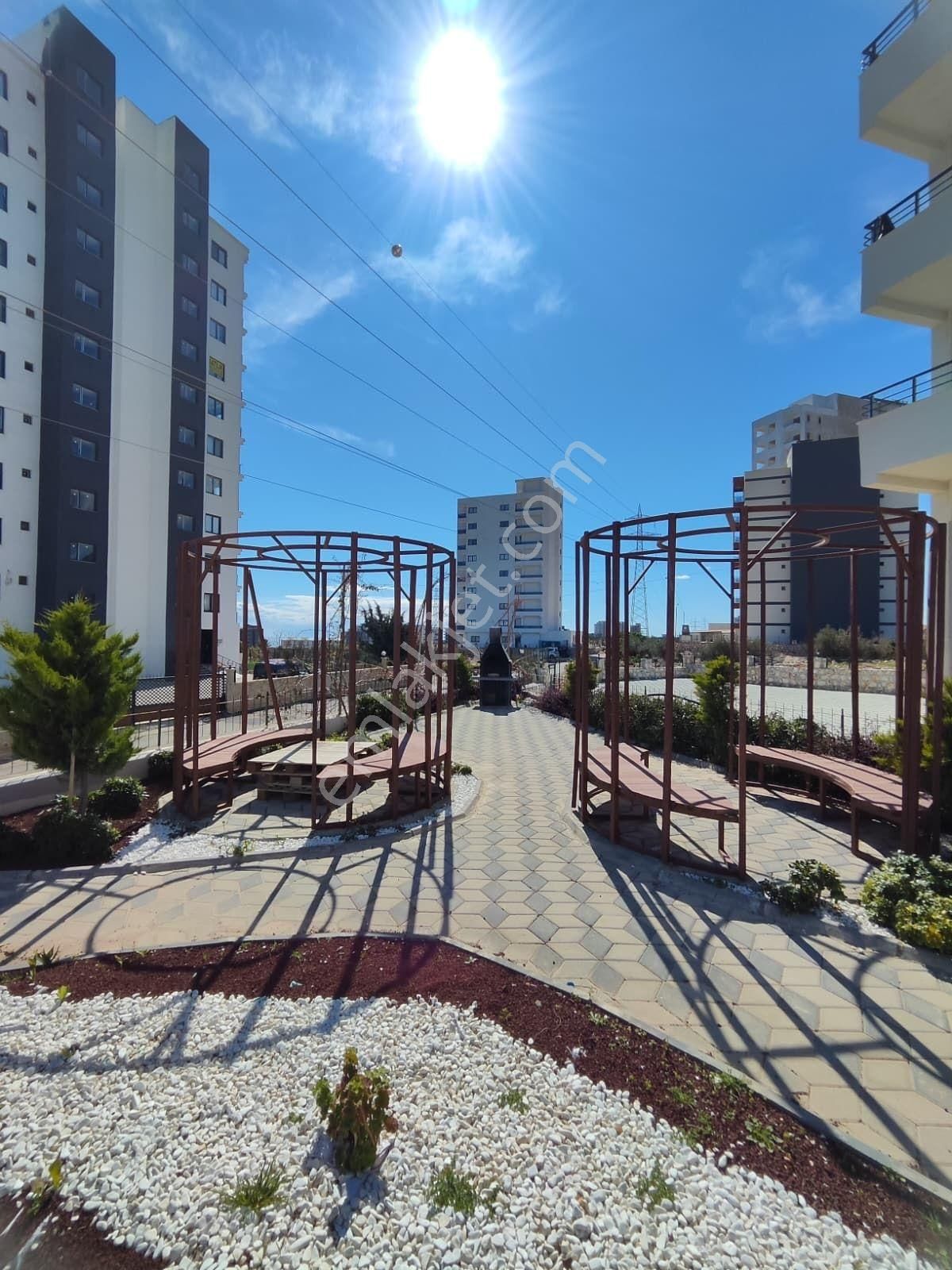 Thor'dan Satılık Ayaşta Deniz Manzaralı Havuzlu 2+1 Fırsat Daire - Görsel 30