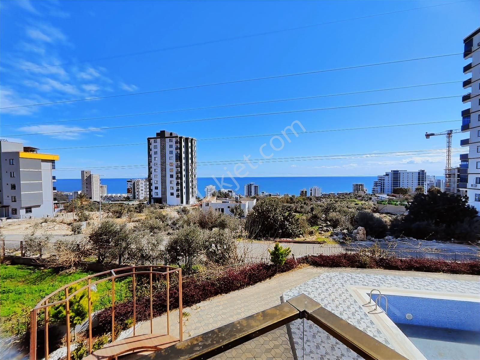 Thor'dan Satılık Ayaşta Deniz Manzaralı Havuzlu 2+1 Fırsat Daire - Görsel 23