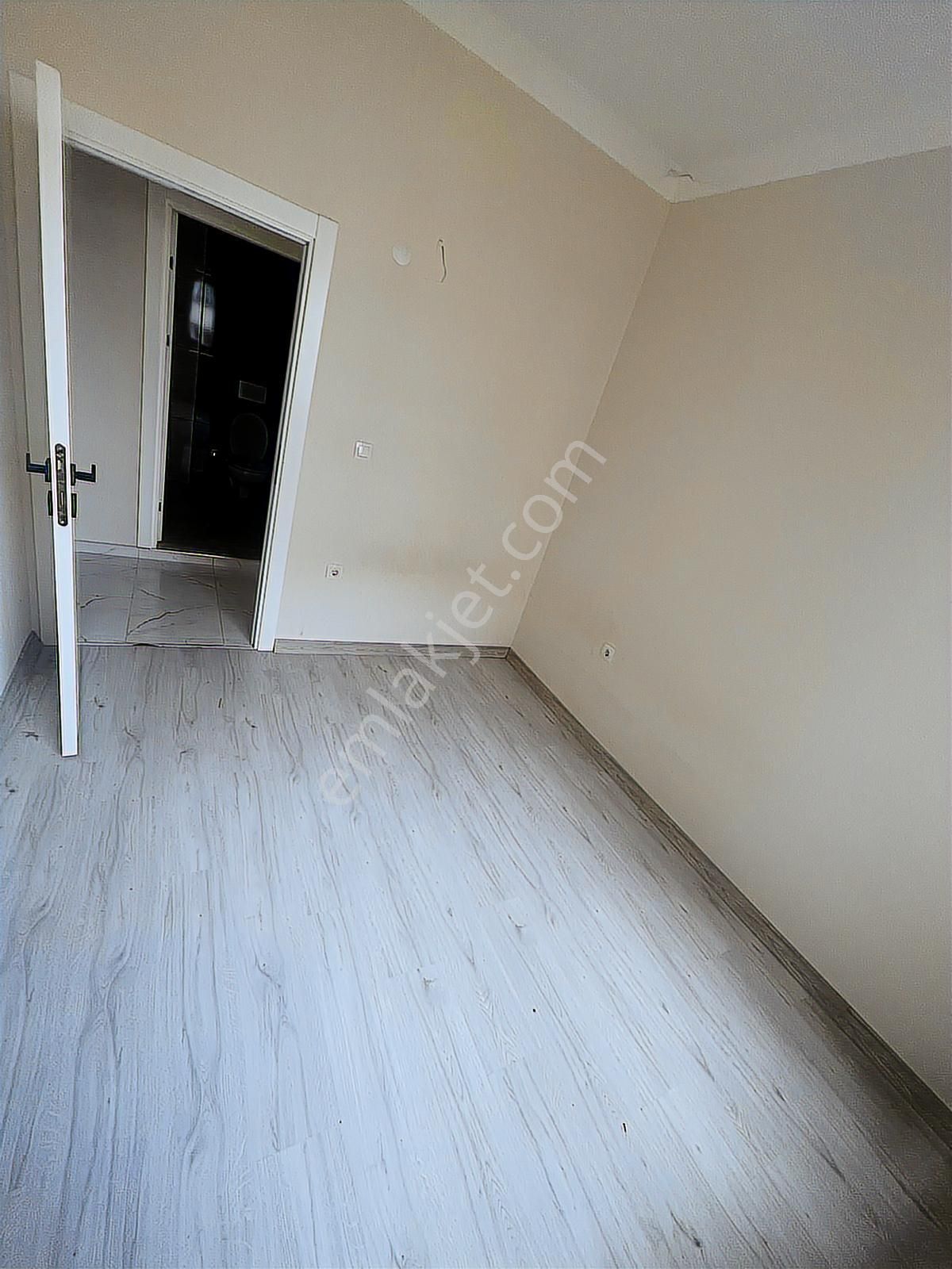 Koru Emlak'tan Geniş Kiralık 2+1 Ferah Daire - Görsel 10