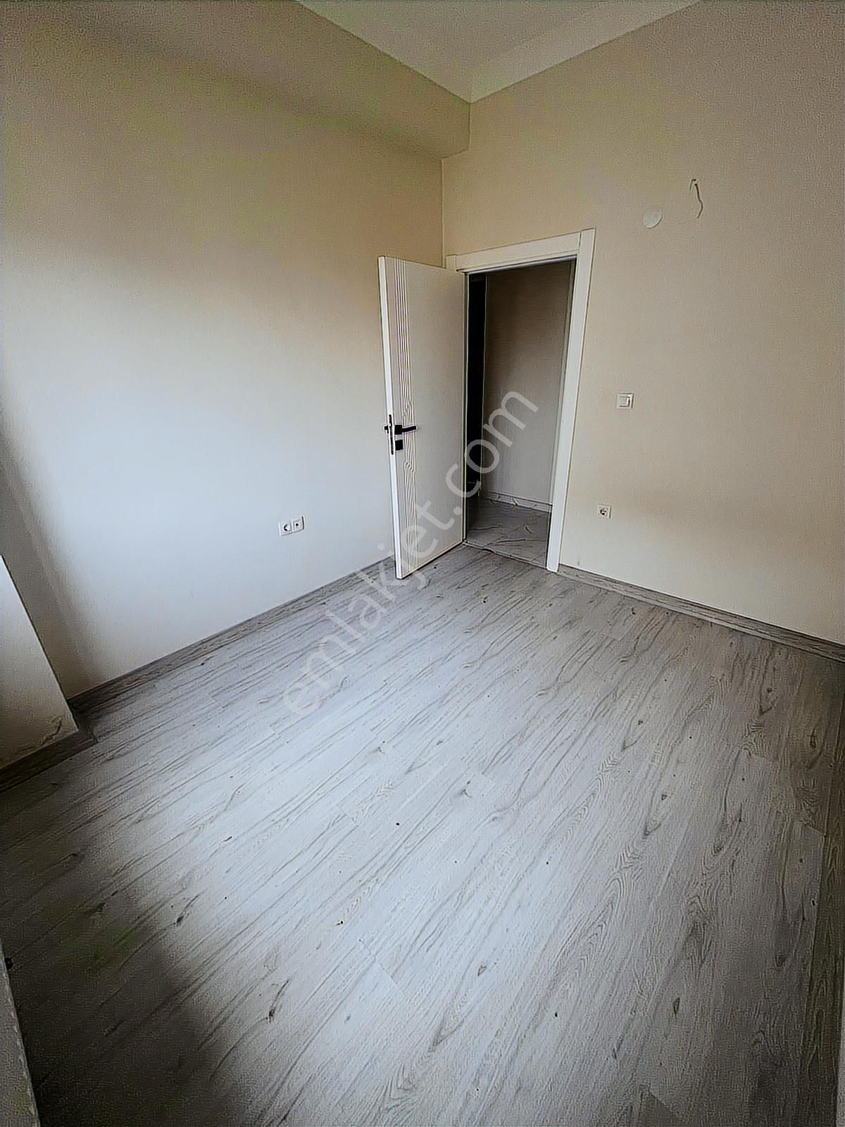 Koru Emlak'tan Geniş Kiralık 2+1 Ferah Daire - Görsel 6