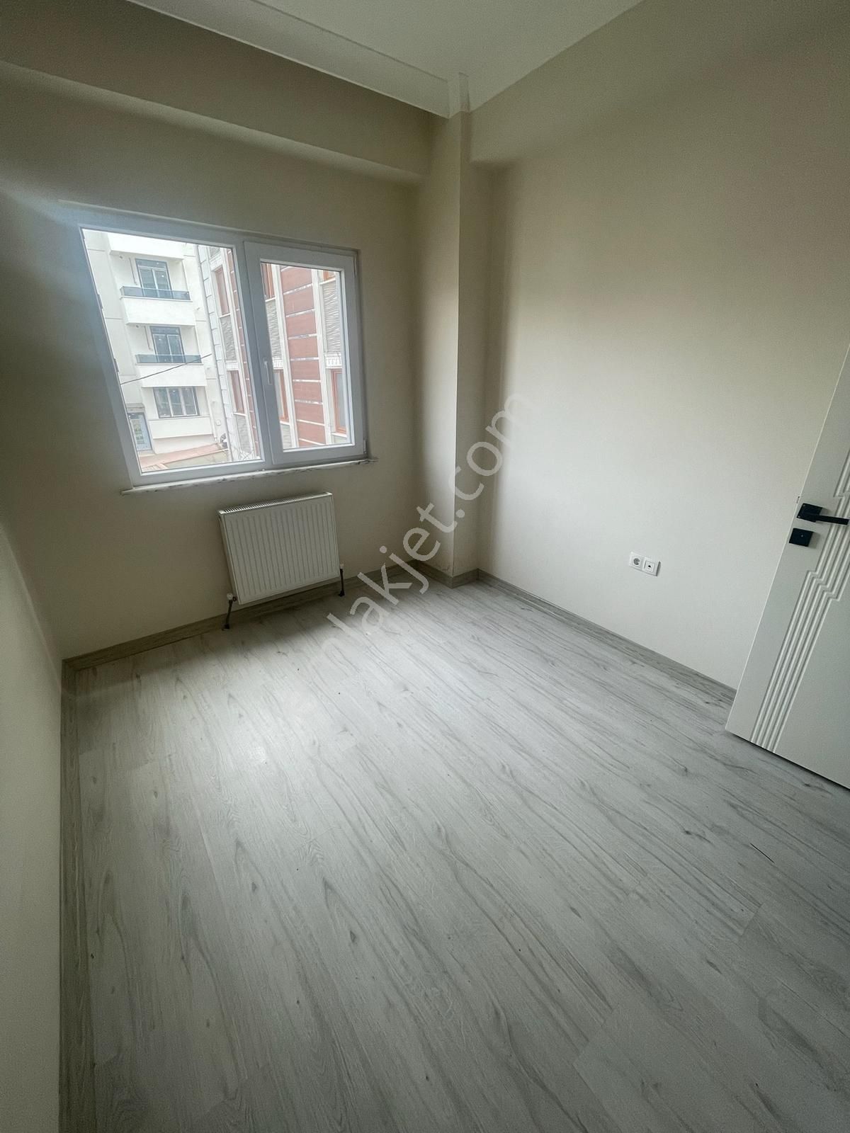 Koru Emlak'tan Geniş Kiralık 2+1 Ferah Daire - Görsel 23