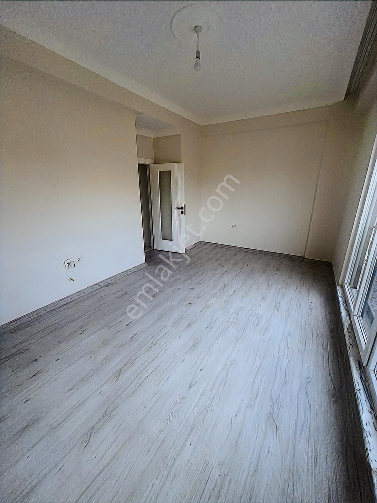 Koru Emlak'tan Geniş Kiralık 2+1 Ferah Daire - Görsel 3