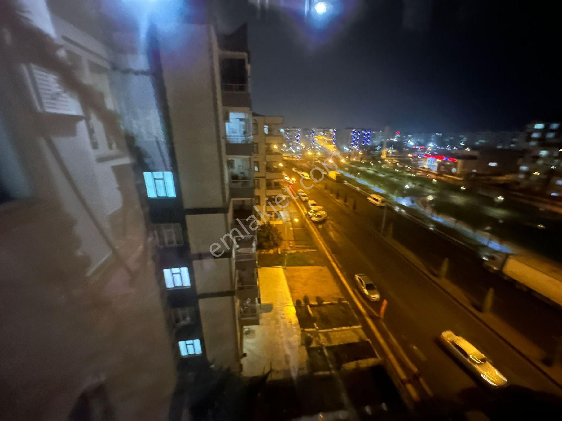 Millet Bahçesi Civarında Bulunan 3+1 Dairemiz Acilen Satılıktır - Görsel 6