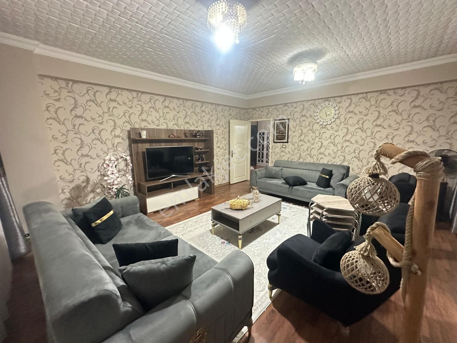 Millet Bahçesi Civarında Bulunan 3+1 Dairemiz Acilen Satılıktır - Görsel 15