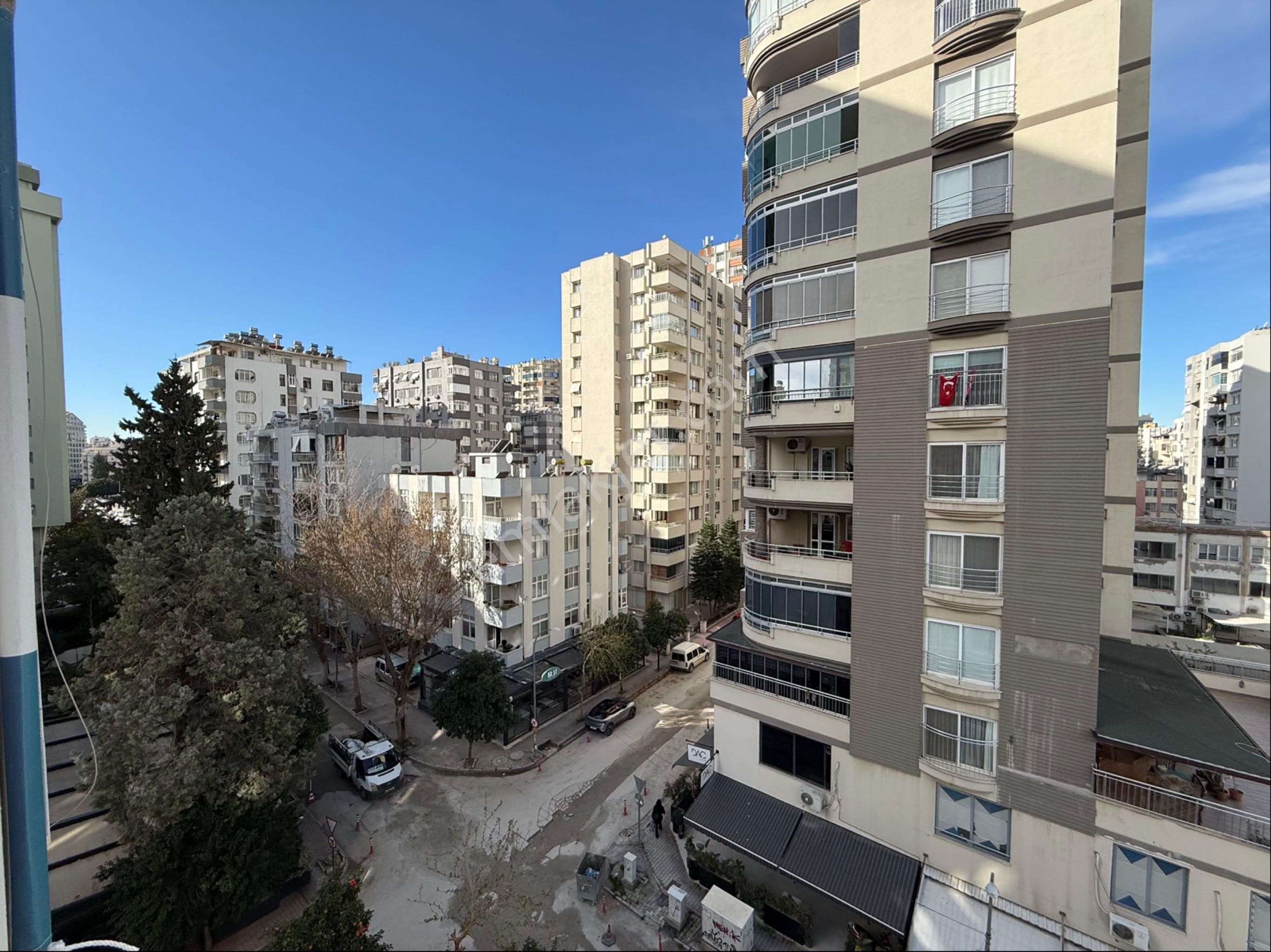 Bahar Caddesi 2+1 90 M2 Hasarsız Açık Mutfak Satılık Daire - Görsel 18