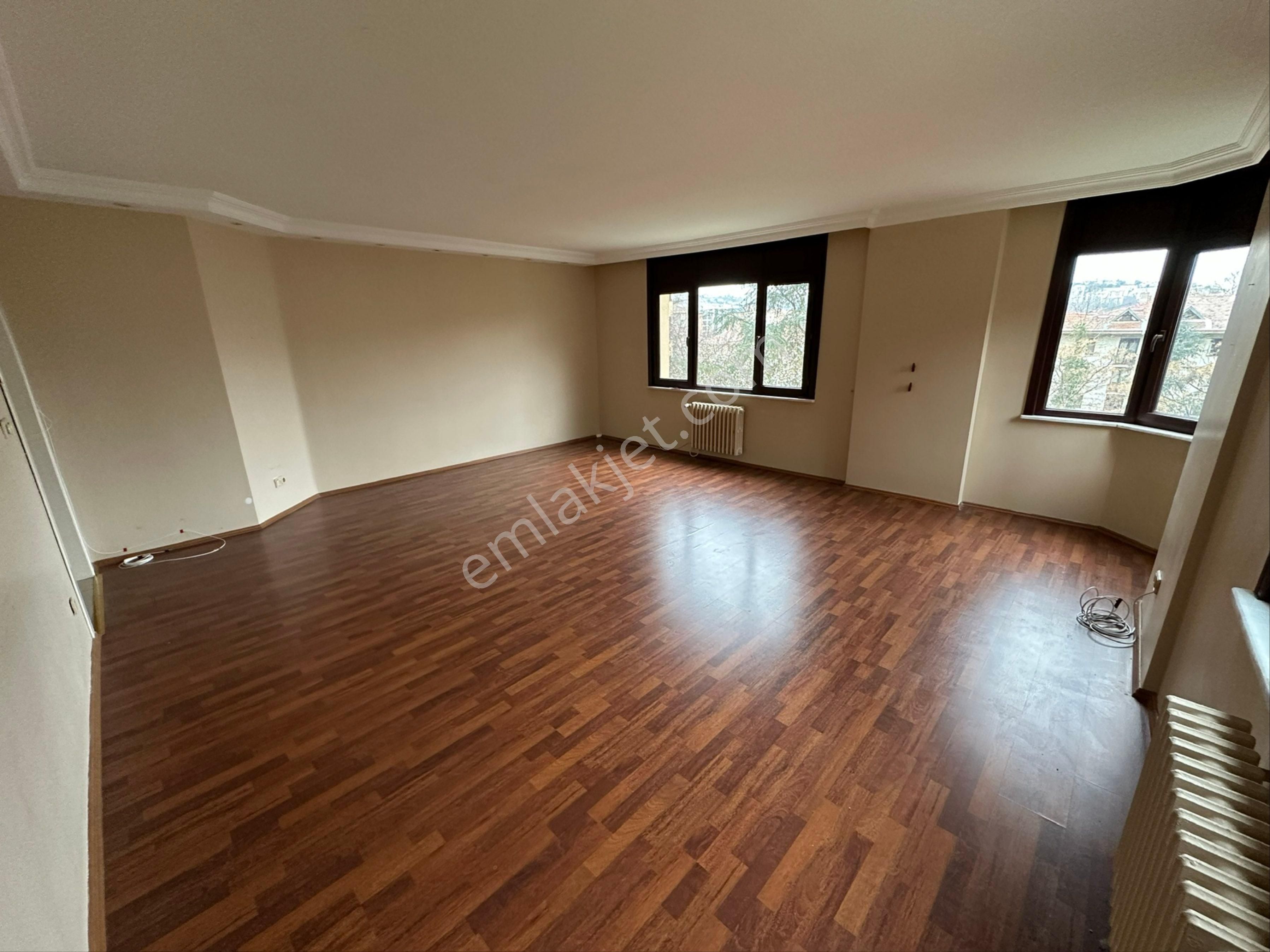 *rw* Boğaziçi Malikanelerin'de Kiralık 3+1 Yenilenmiş Daire - Görsel 2