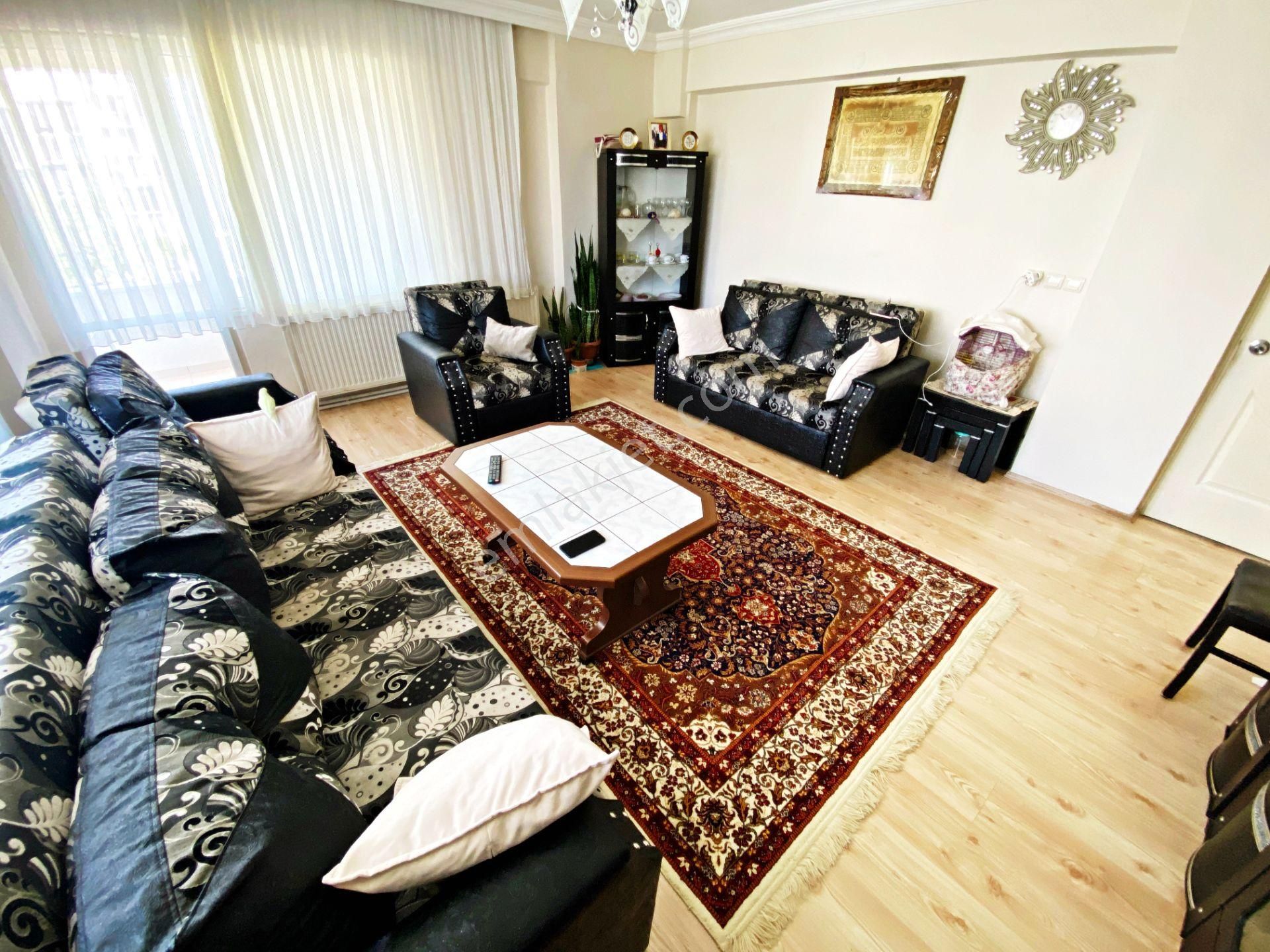 🛑🛑aktiften Akçay'da Satılık 3+1 Çift Balkonlu Ön Cephe Arakat 176m2 Harika Daire - Görsel 4