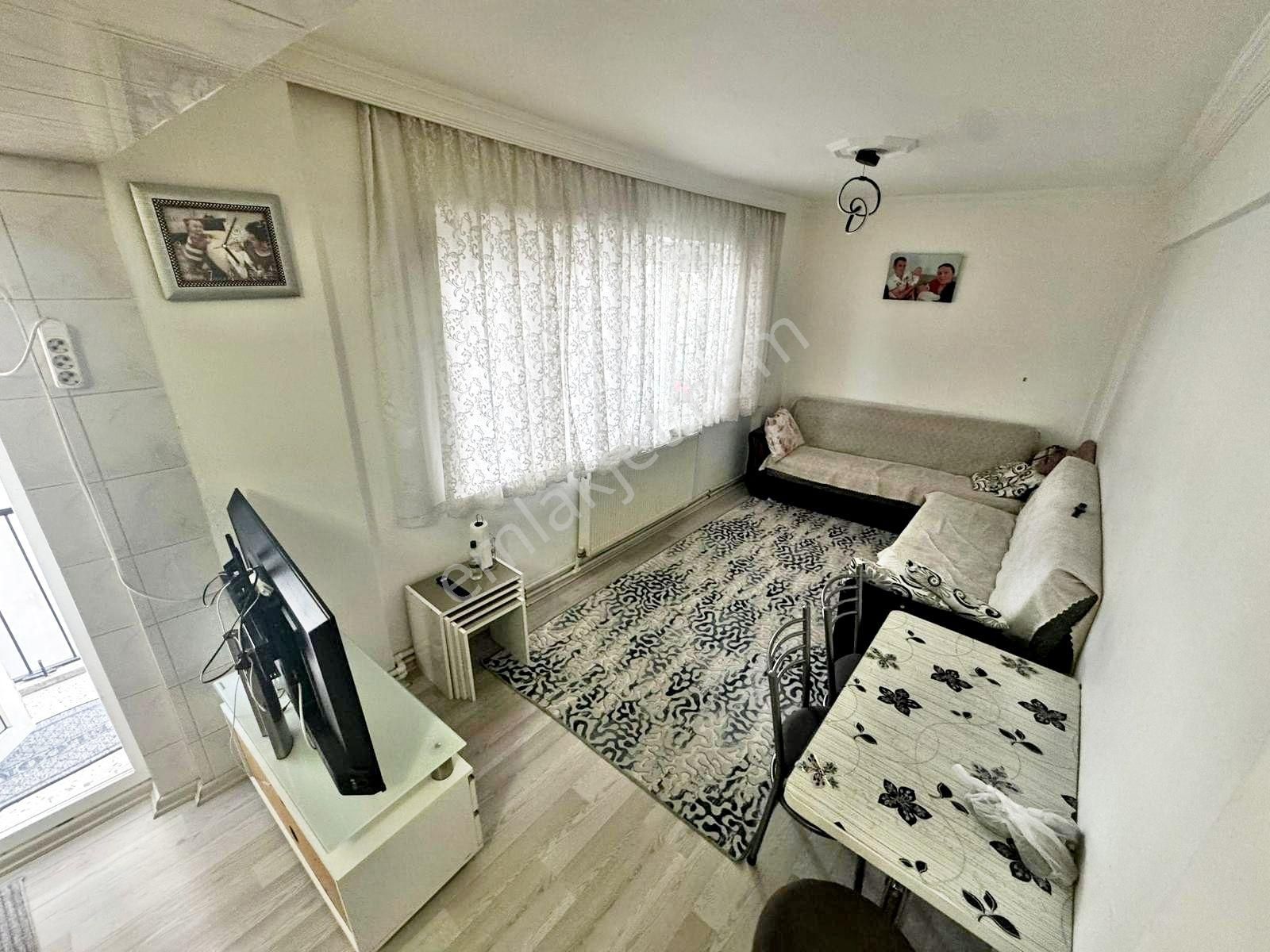 Ergenekon'da Ankara Manzaralı Arakat Yapılı Acil Satılık 2+1 Daire.. - Görsel 10