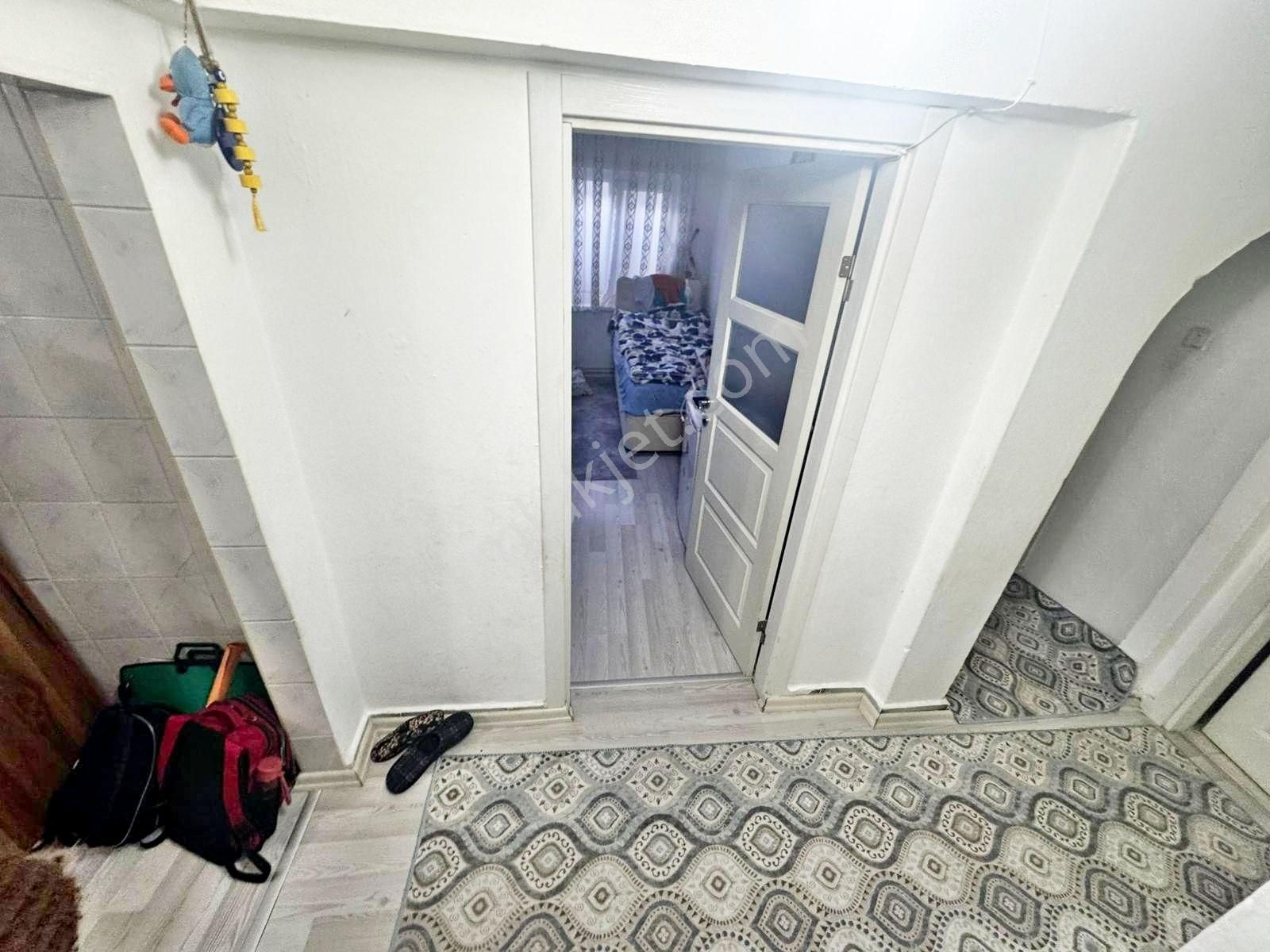 Ergenekon'da Ankara Manzaralı Arakat Yapılı Acil Satılık 2+1 Daire.. - Görsel 23