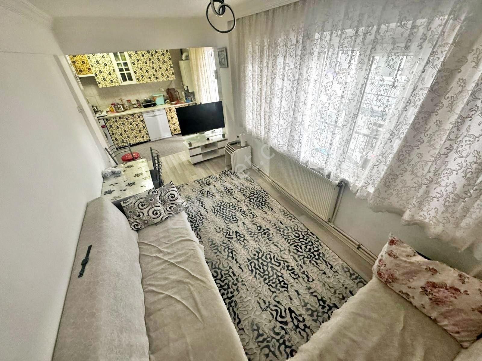 Ergenekon'da Ankara Manzaralı Arakat Yapılı Acil Satılık 2+1 Daire.. - Görsel 12