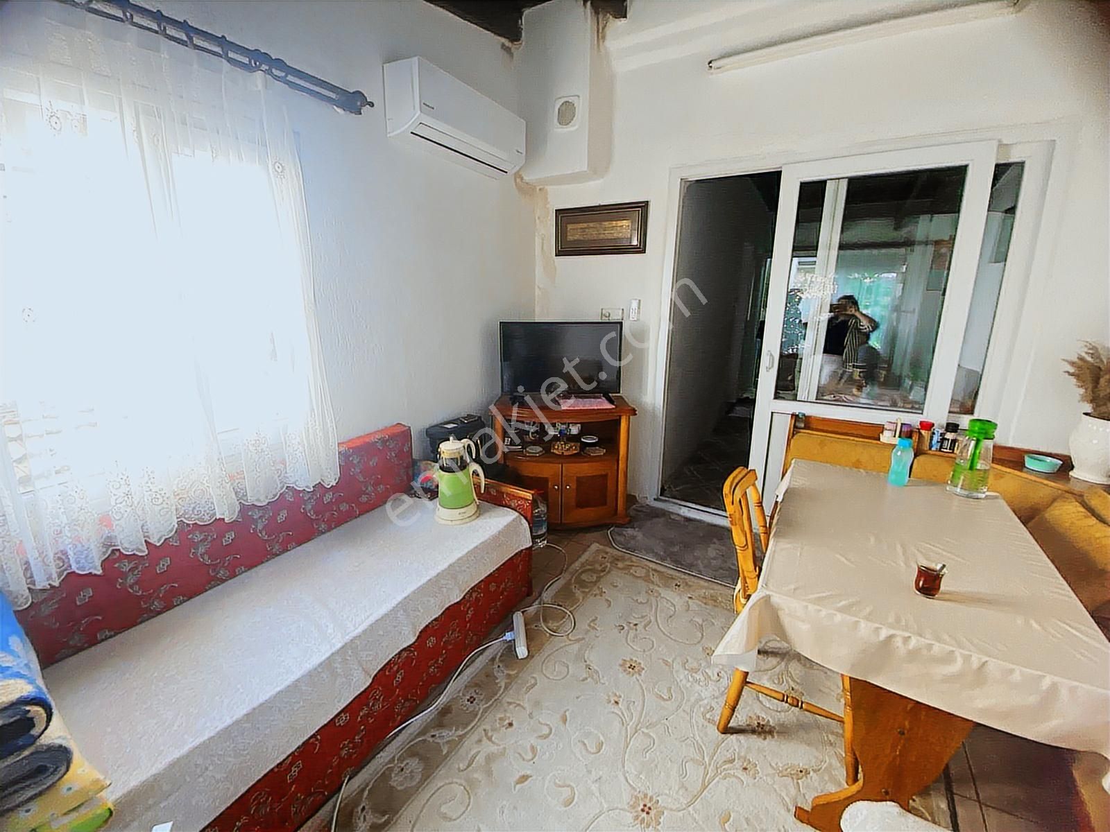 Urla Merkezde Sanat Sokağına Yürüme Mesafesinde Müstakil Ev - Görsel 29