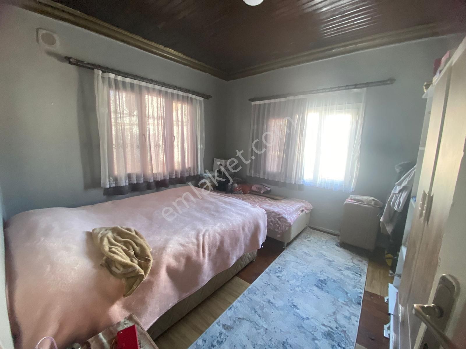 Urla Merkezde Sanat Sokağına Yürüme Mesafesinde Müstakil Ev - Görsel 14