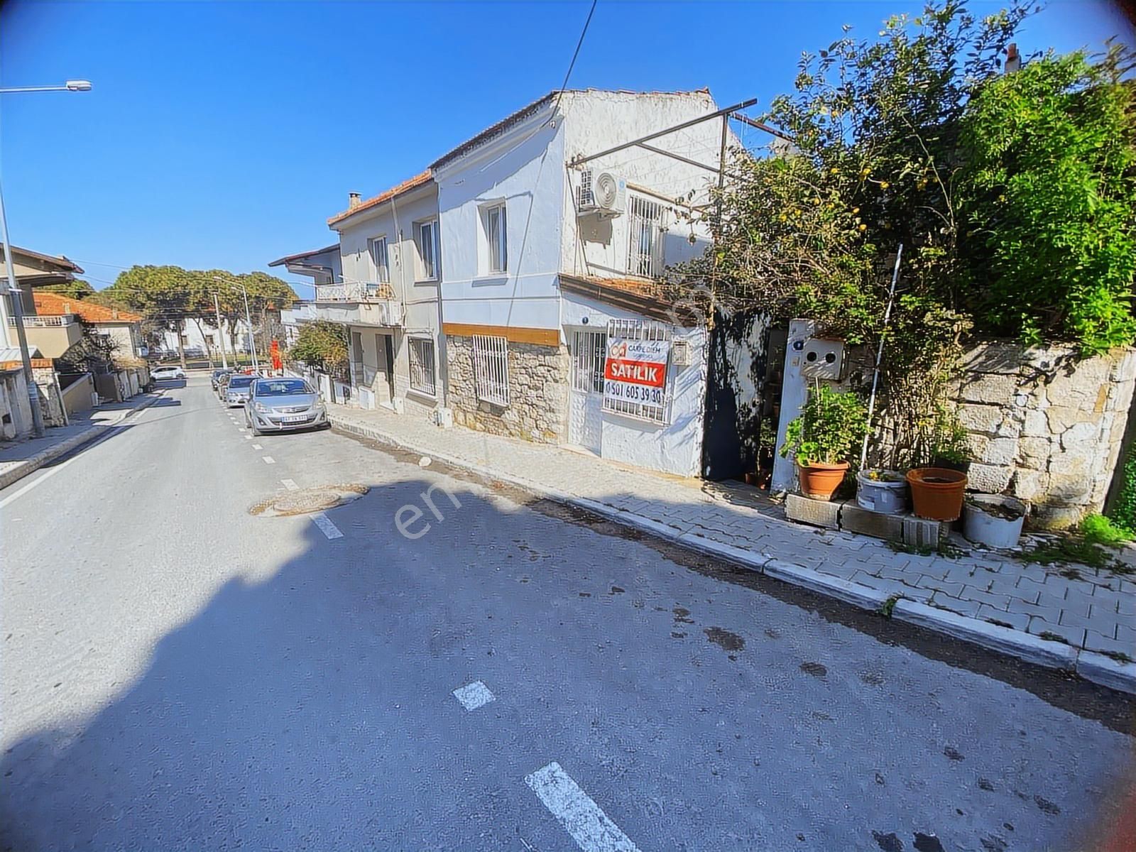 Urla Merkezde Sanat Sokağına Yürüme Mesafesinde Müstakil Ev - Görsel 20