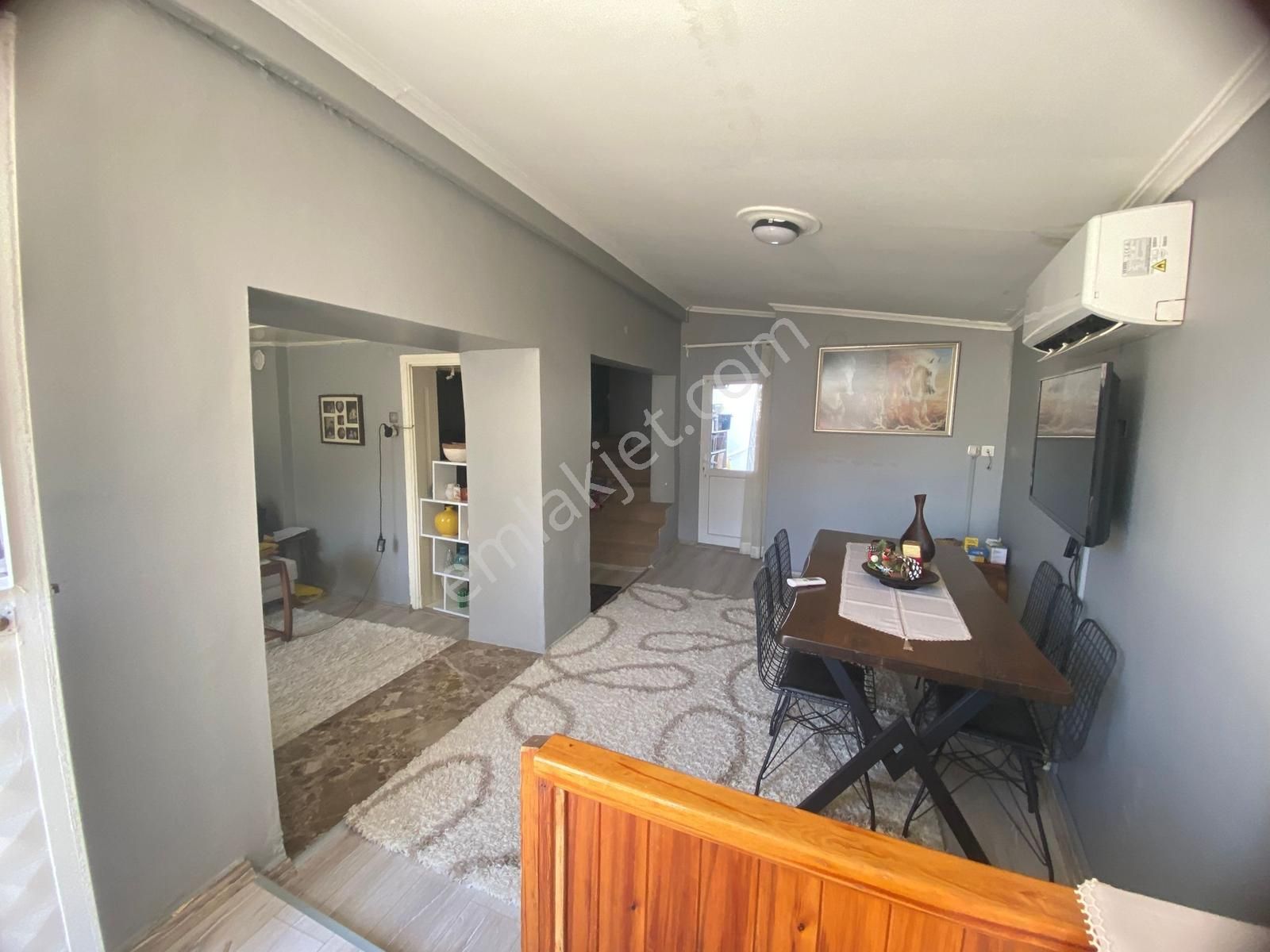 Urla Merkezde Sanat Sokağına Yürüme Mesafesinde Müstakil Ev - Görsel 12