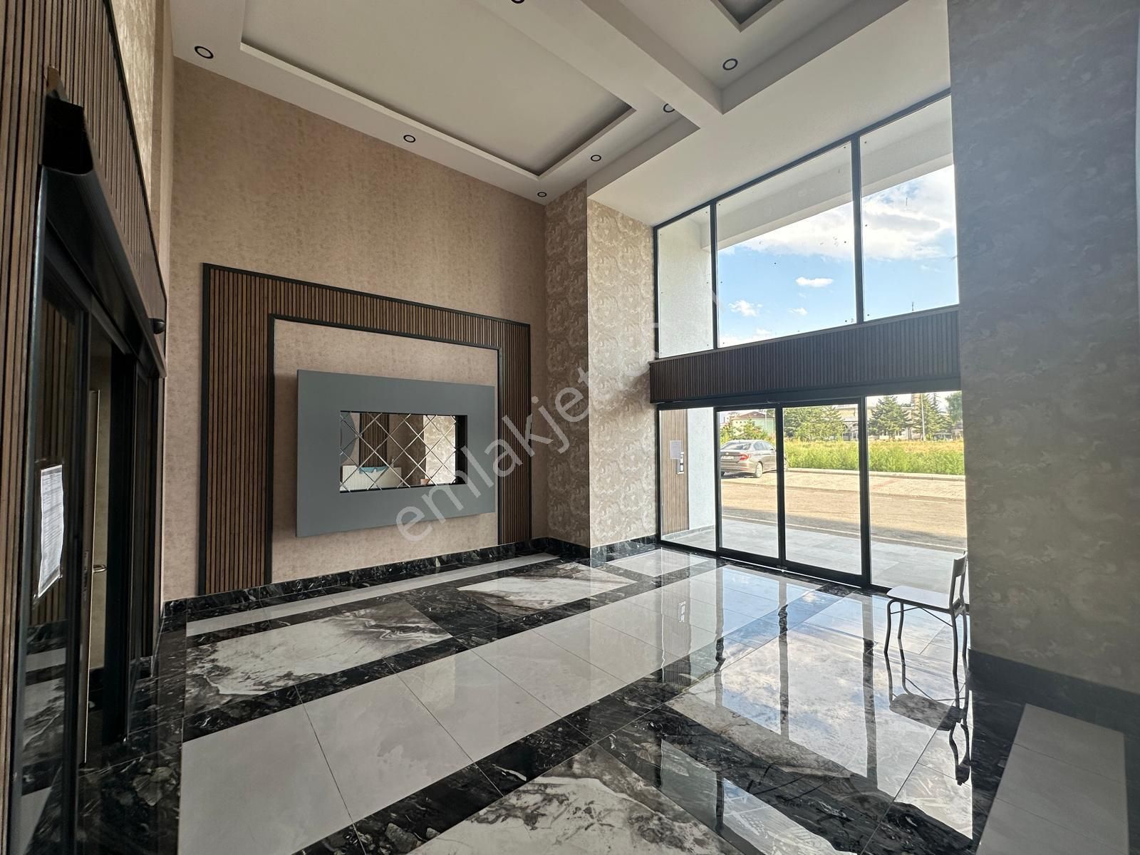 Bekir Yıldız Bulvarı Üzerinde 4+1 Lüx Satılık Daire - Görsel 6