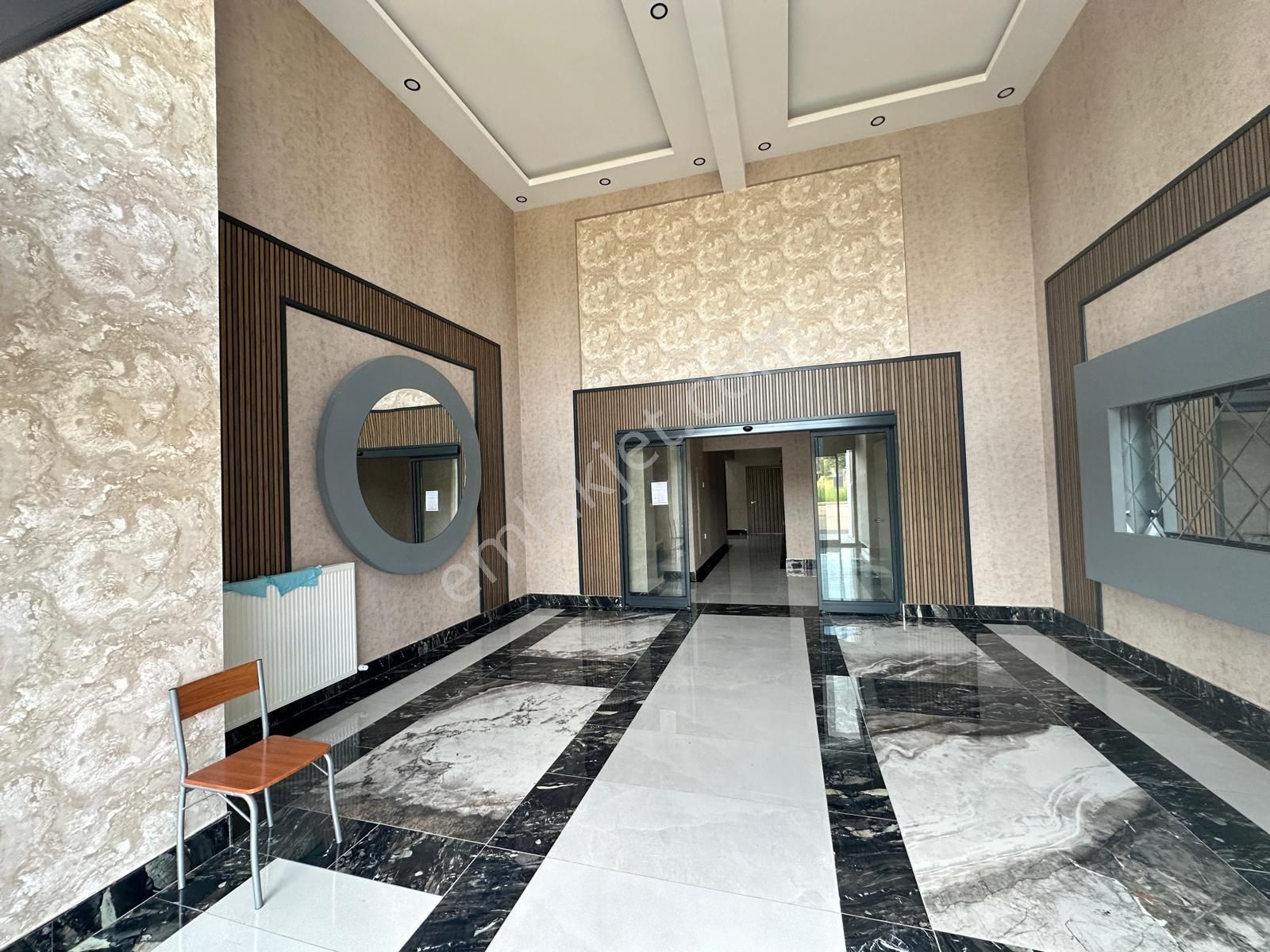 Bekir Yıldız Bulvarı Üzerinde 4+1 Lüx Satılık Daire - Görsel 3