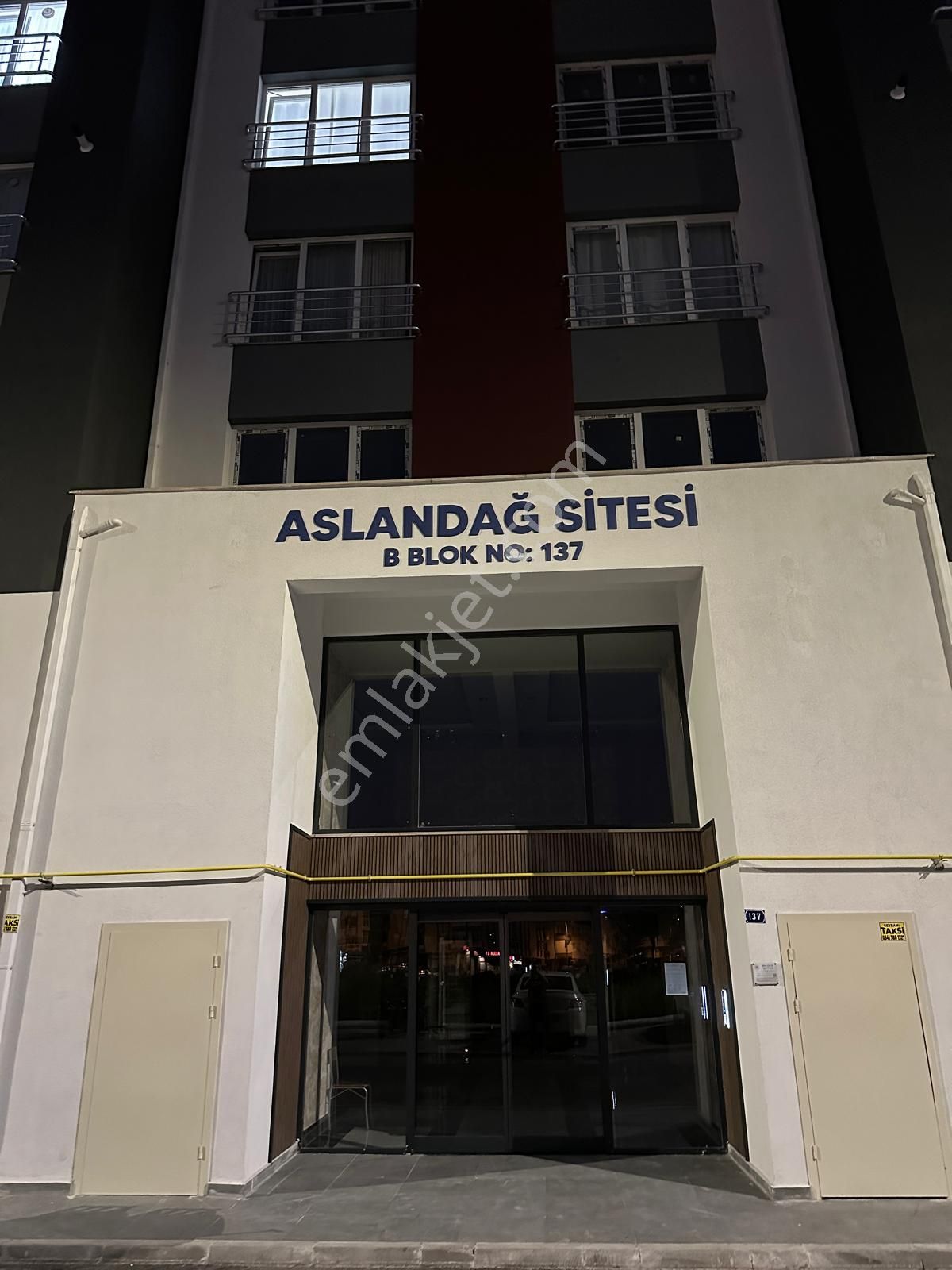 Bekir Yıldız Bulvarı Üzerinde 4+1 Lüx Satılık Daire - Görsel 2