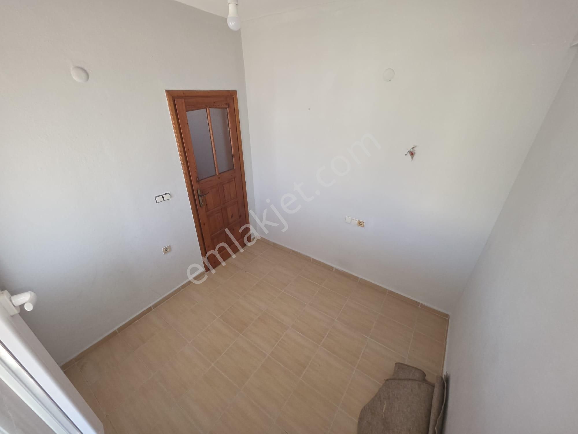 Goldhouse’ Dan Kiralık Babataşında 3+1 Müstakil Girişli Daire - Görsel 22