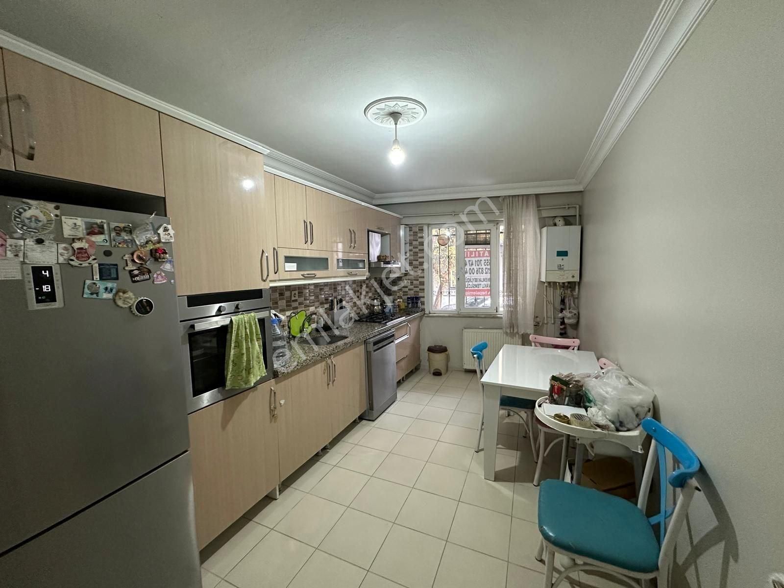 Esenyurt Saadetdere Turgut Özal Mahallesinde Toriuma ,metrobüs E Yakın Kiralık 3+1 130 M2 Daire - Görsel 9