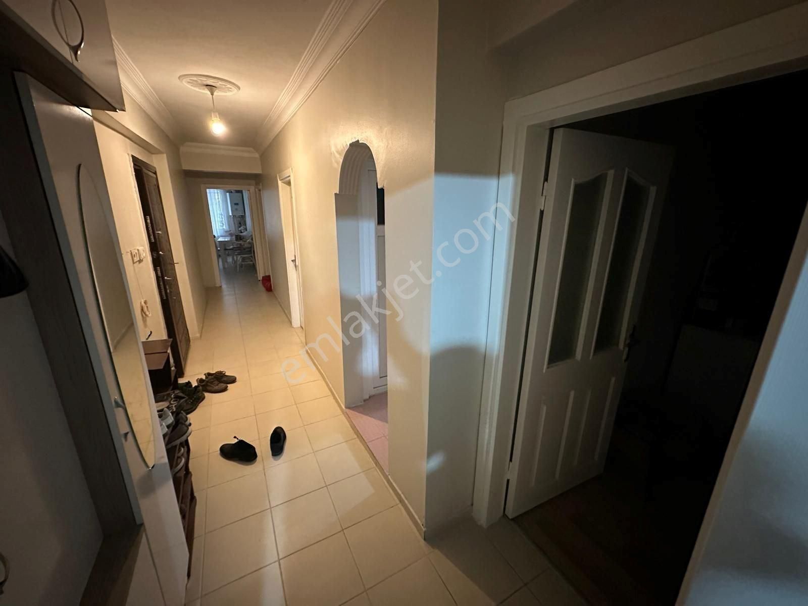 Esenyurt Saadetdere Turgut Özal Mahallesinde Toriuma ,metrobüs E Yakın Kiralık 3+1 130 M2 Daire - Görsel 34