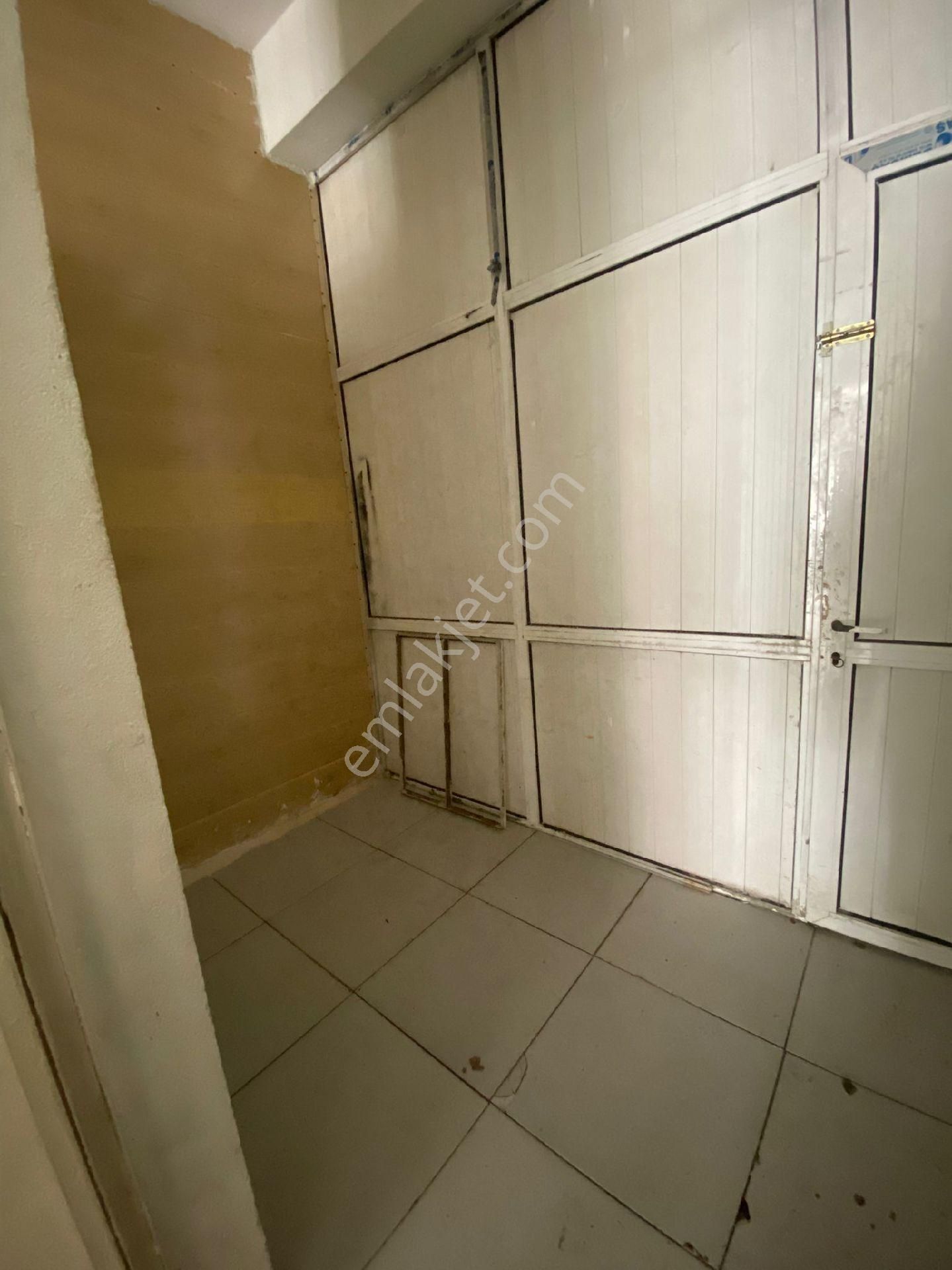 Karabağlar Sariyer Mah Kiralık Dukkan - Görsel 5