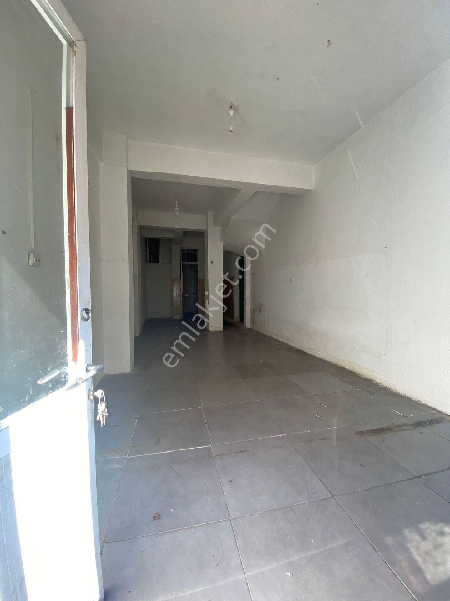 Karabağlar Sariyer Mah Kiralık Dukkan - Görsel 2