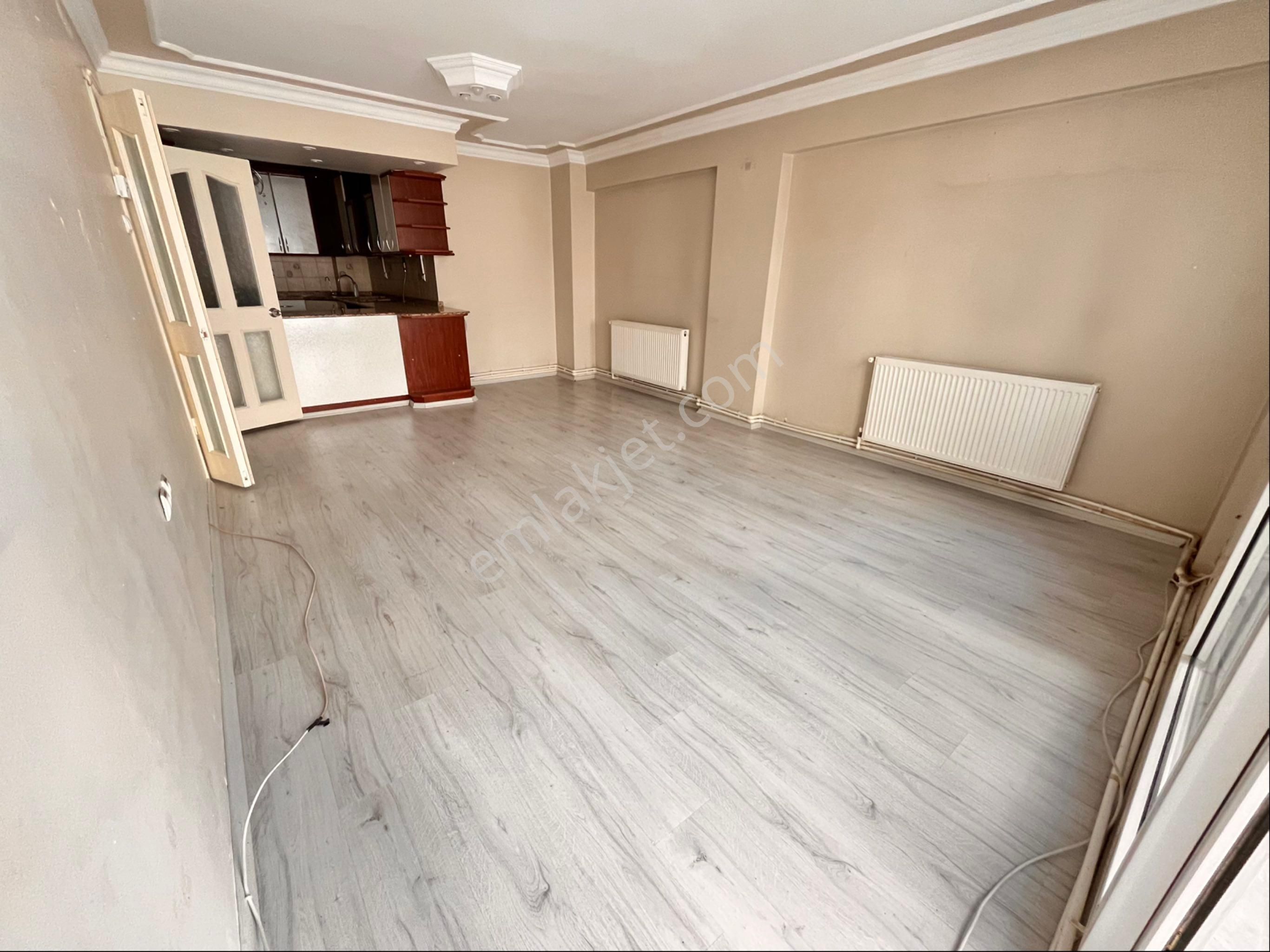 Atilla Mahallesinde 3+1 125m2 Temiz Bakımlı D.gazlı Arakat Daire - Görsel 14