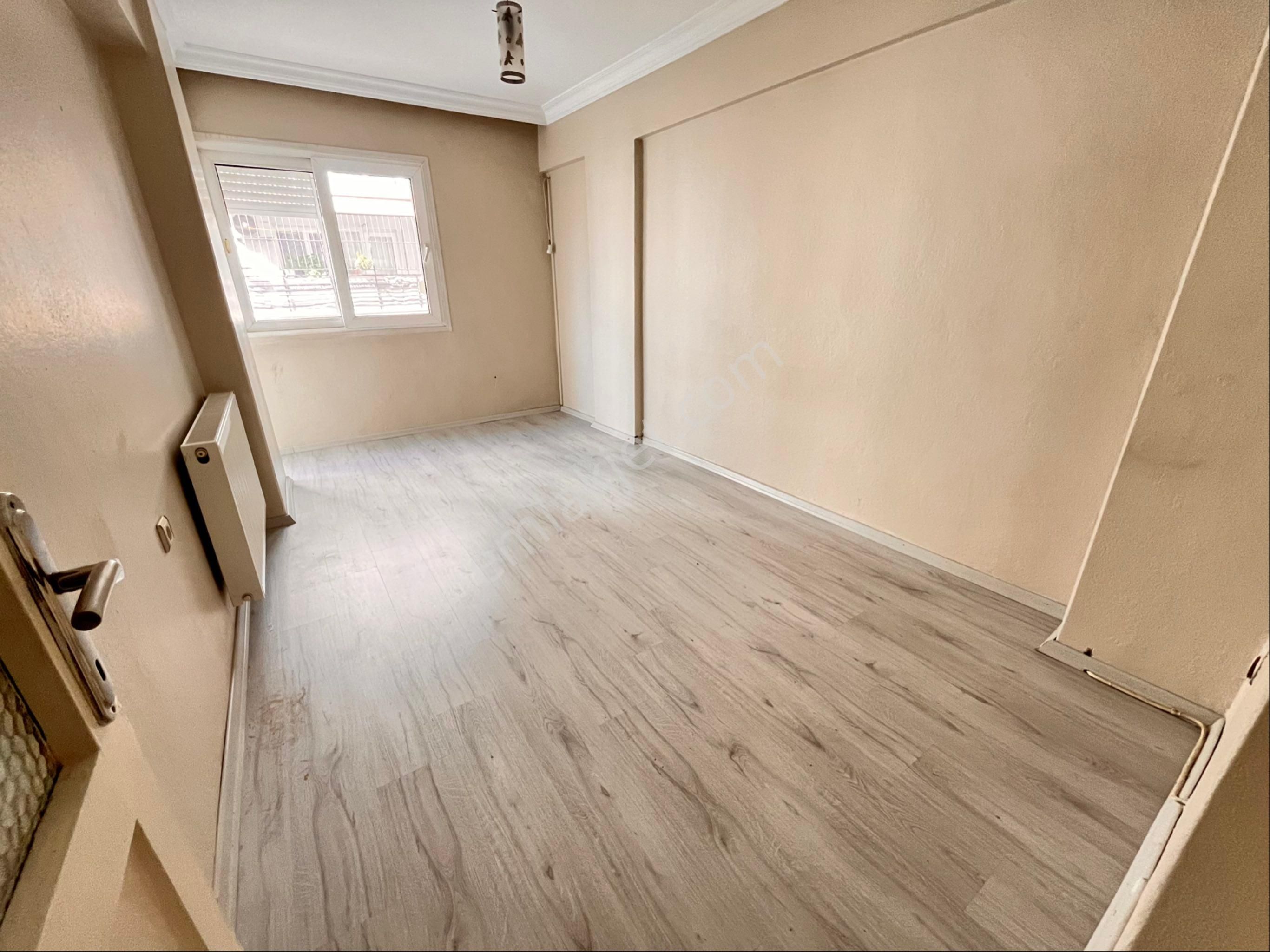 Atilla Mahallesinde 3+1 125m2 Temiz Bakımlı D.gazlı Arakat Daire - Görsel 16