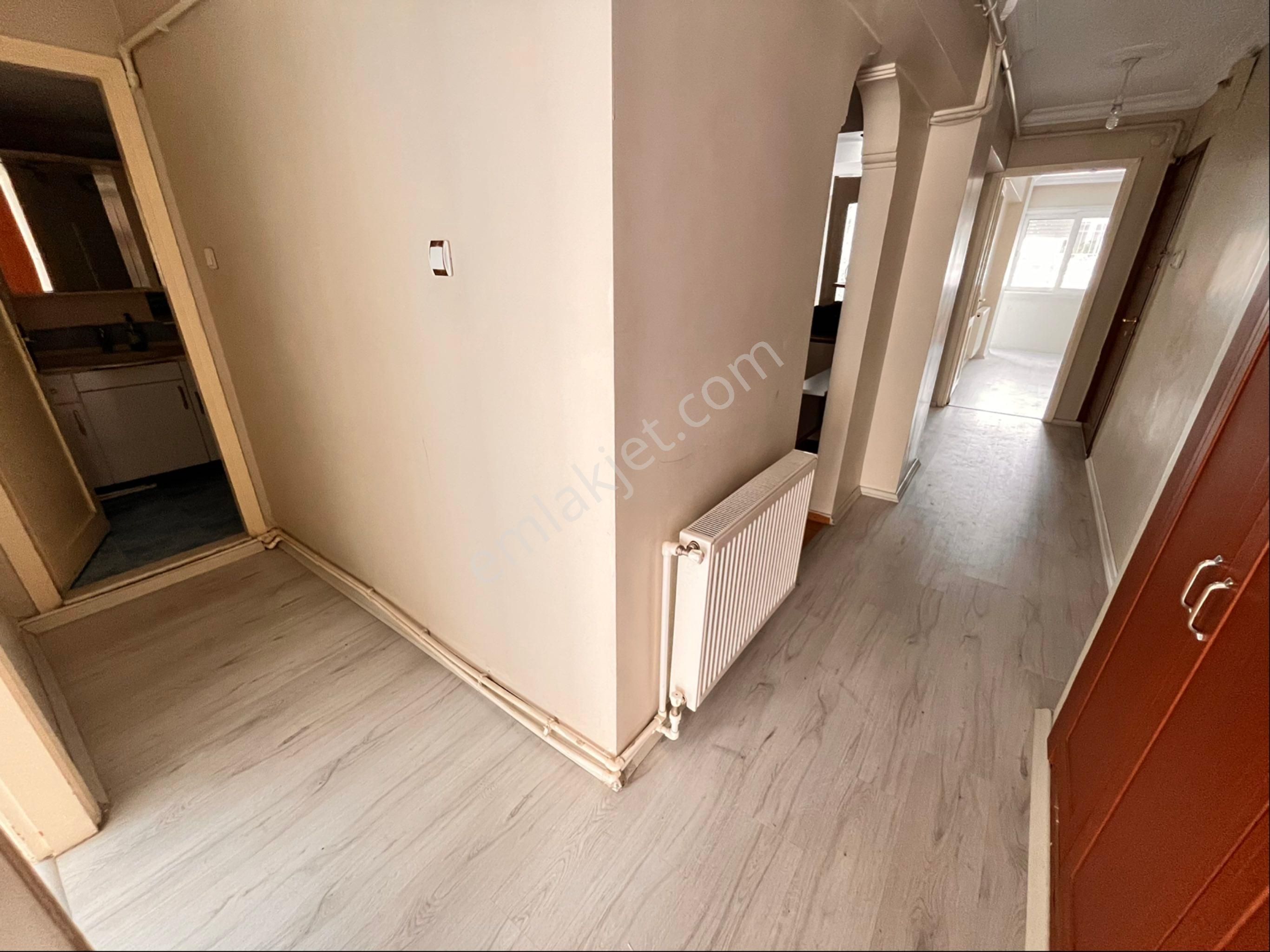 Atilla Mahallesinde 3+1 125m2 Temiz Bakımlı D.gazlı Arakat Daire - Görsel 25