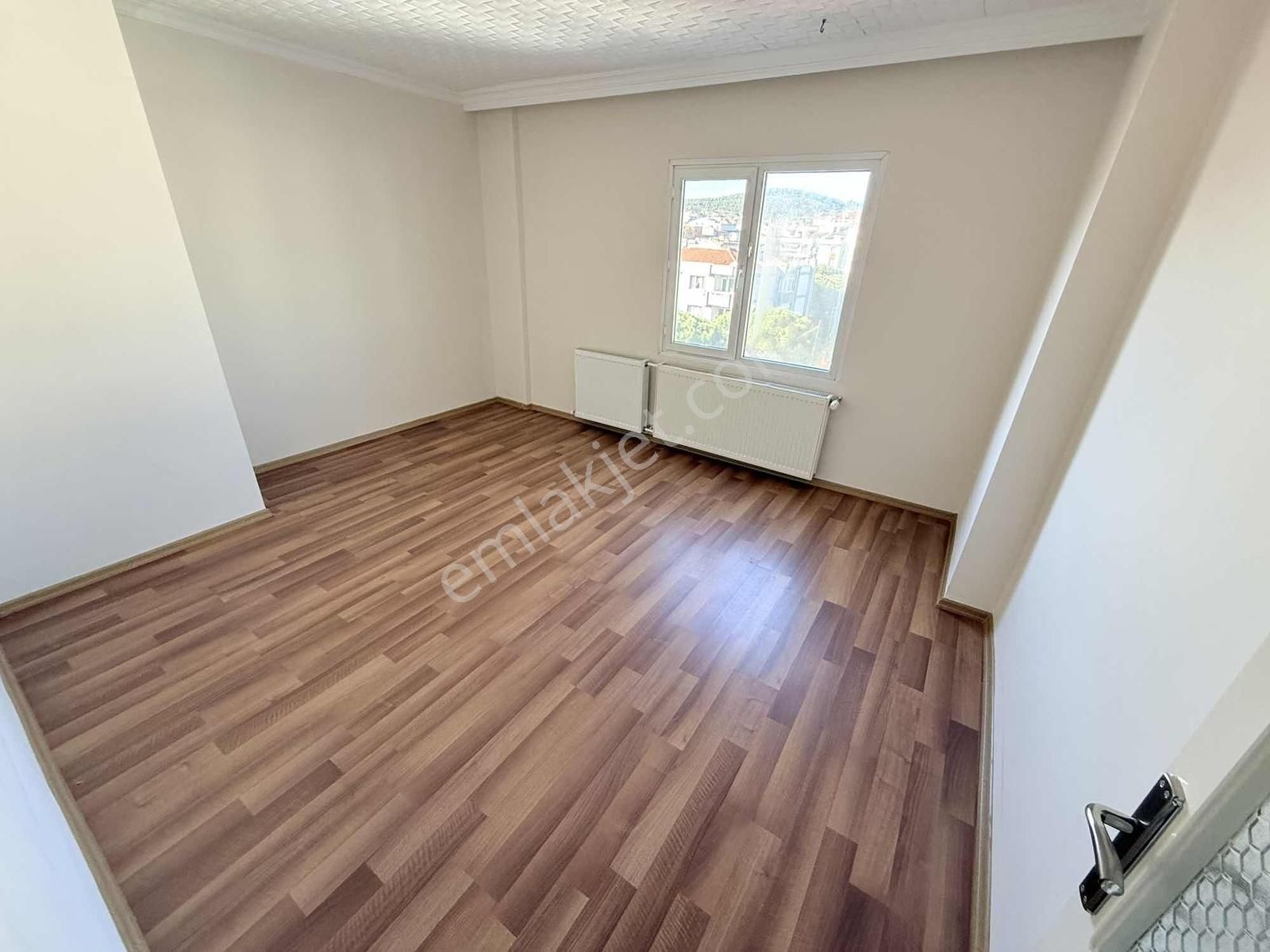 Bergamanın Kalbi Boblingen Caddesinde Full Yapalı 3+1 Daire - Görsel 27