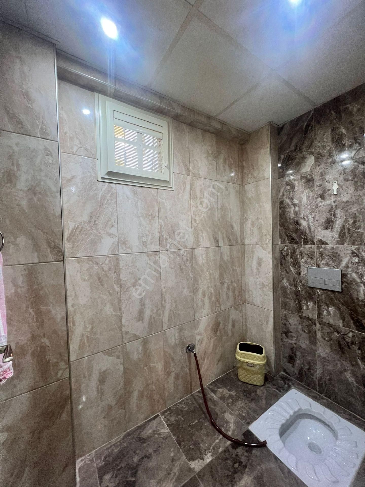 Karınca'dan Gazi Mh'de Doğalgazlı Deniz Manzaralı 4+1 Satılık - Görsel 12